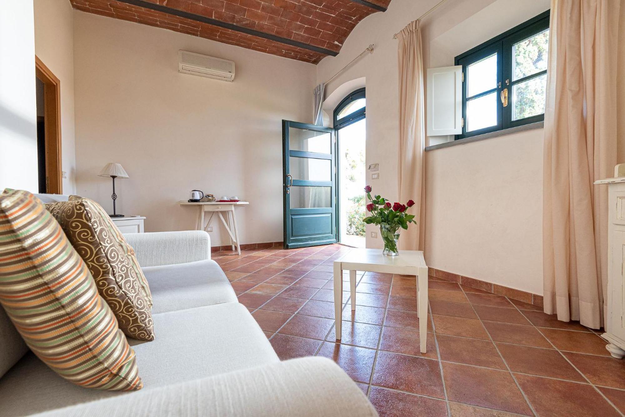Superior Double Room - Photo 4