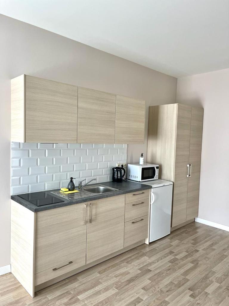 Family Studio - Photo 8