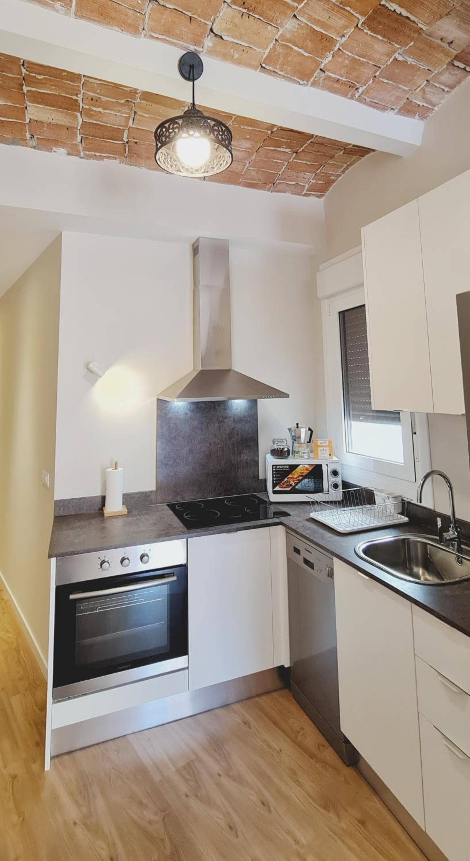 Two-Bedroom Apartment - Photo 10