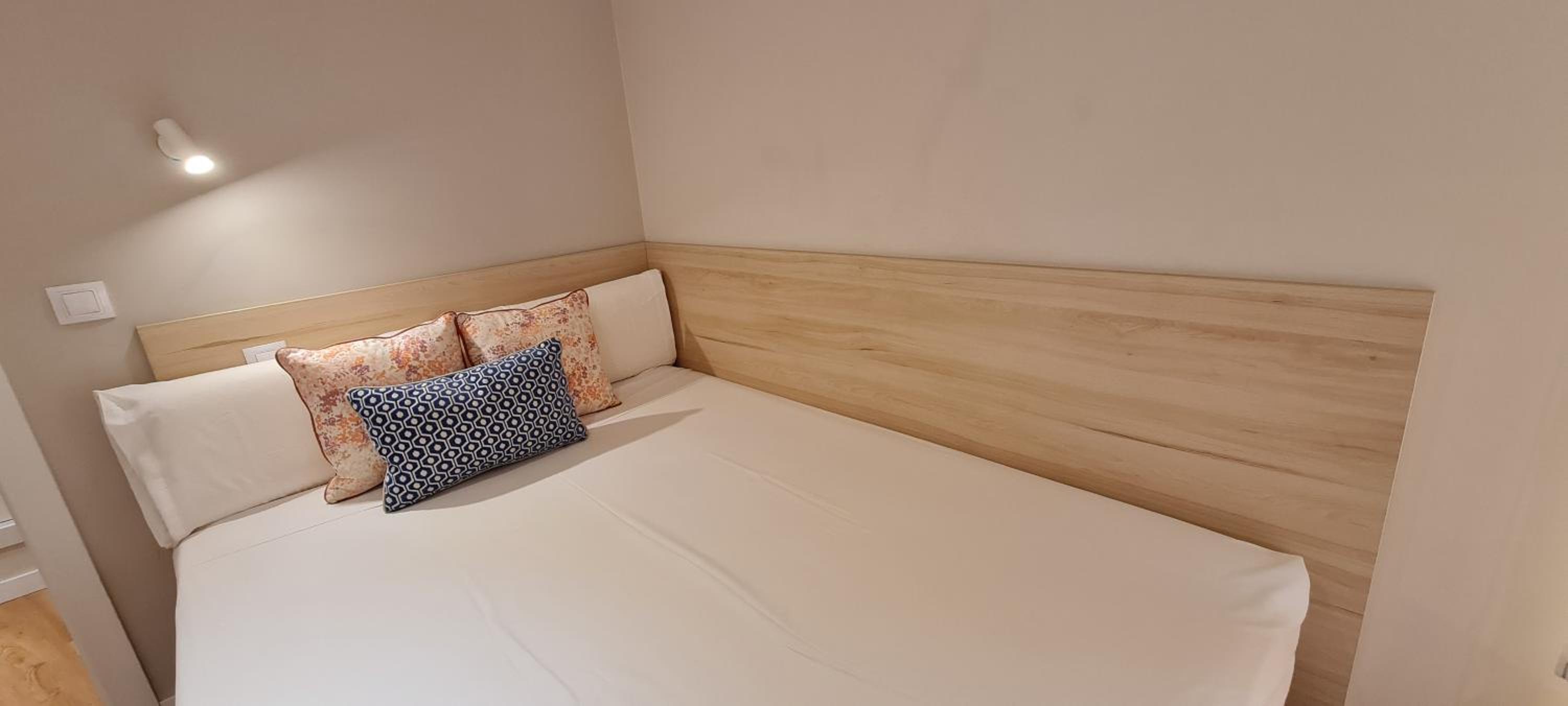 Two-Bedroom Apartment - Photo 20