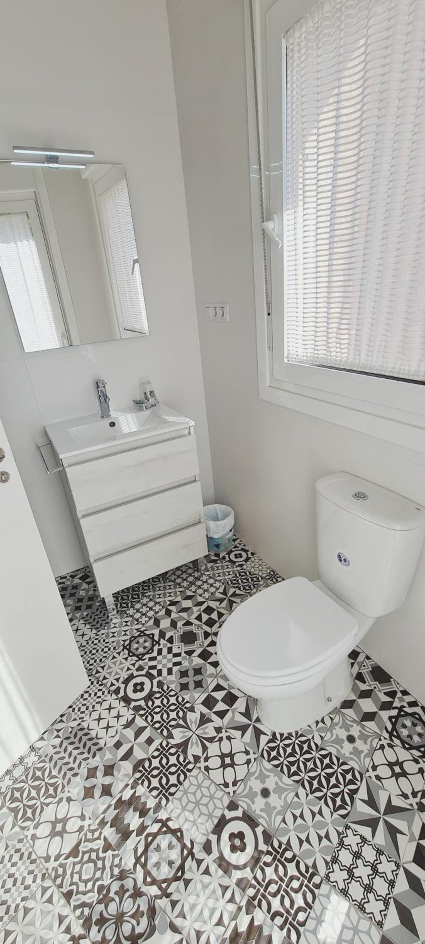 Two-Bedroom Apartment - Photo 21