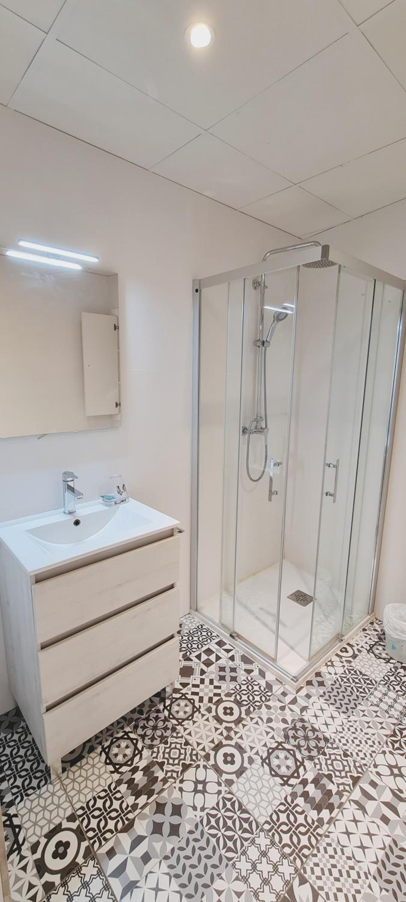 Two-Bedroom Apartment - Photo 23