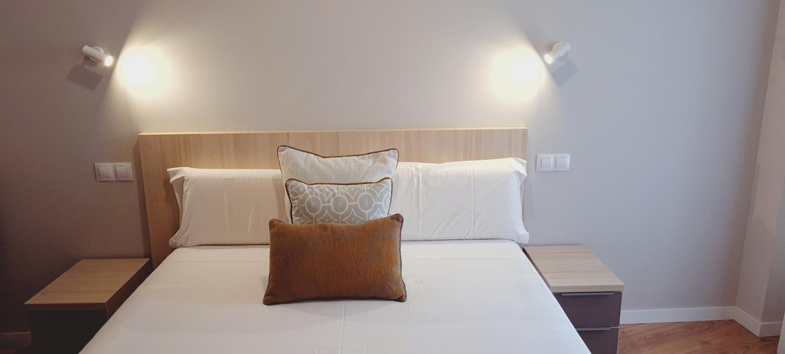 Two-Bedroom Apartment - Photo 5