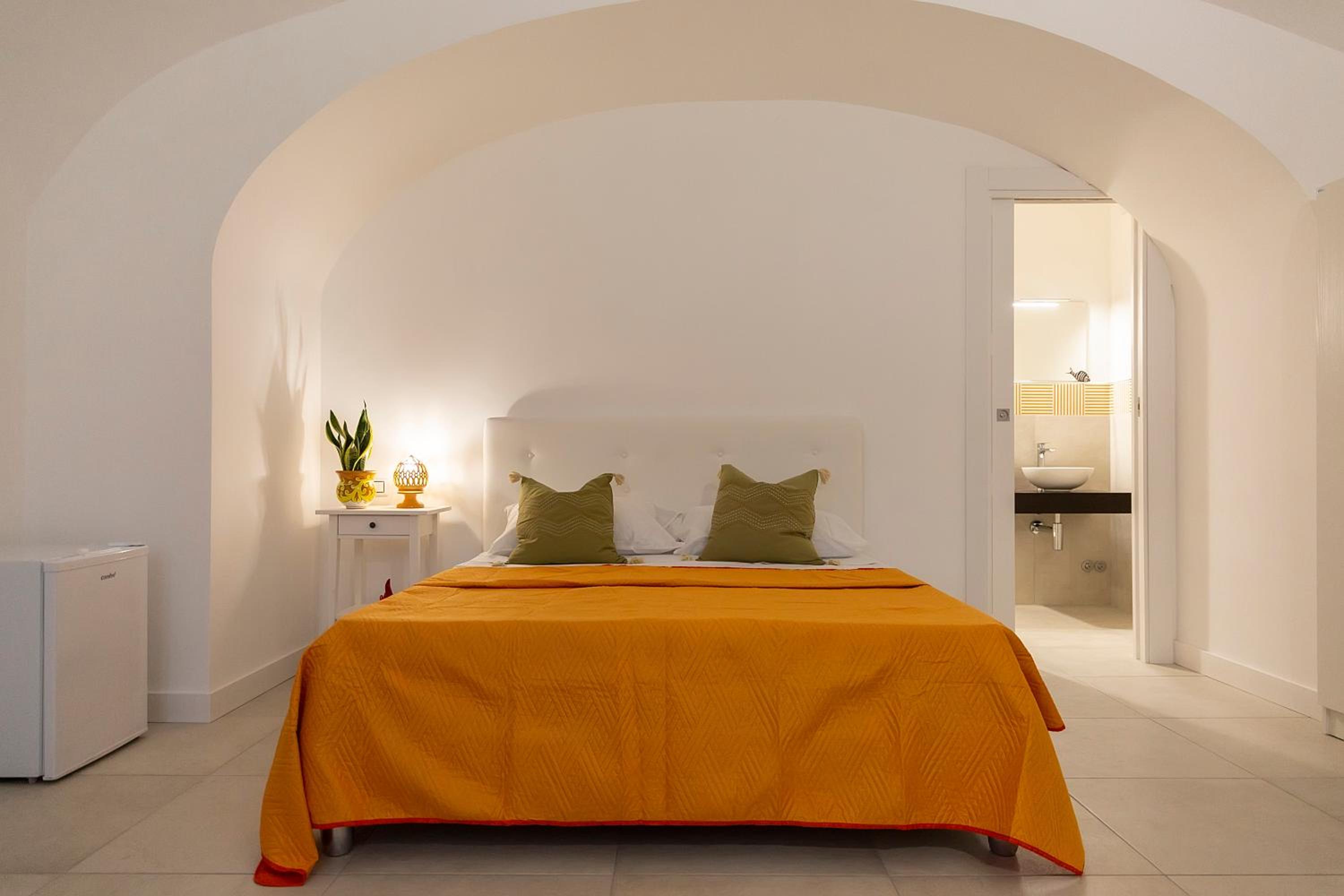 Deluxe Double Room with Extra Bed photo 1