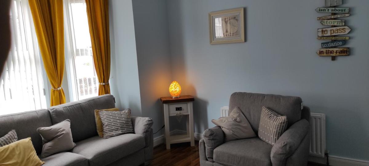 Three-Bedroom House photo 1