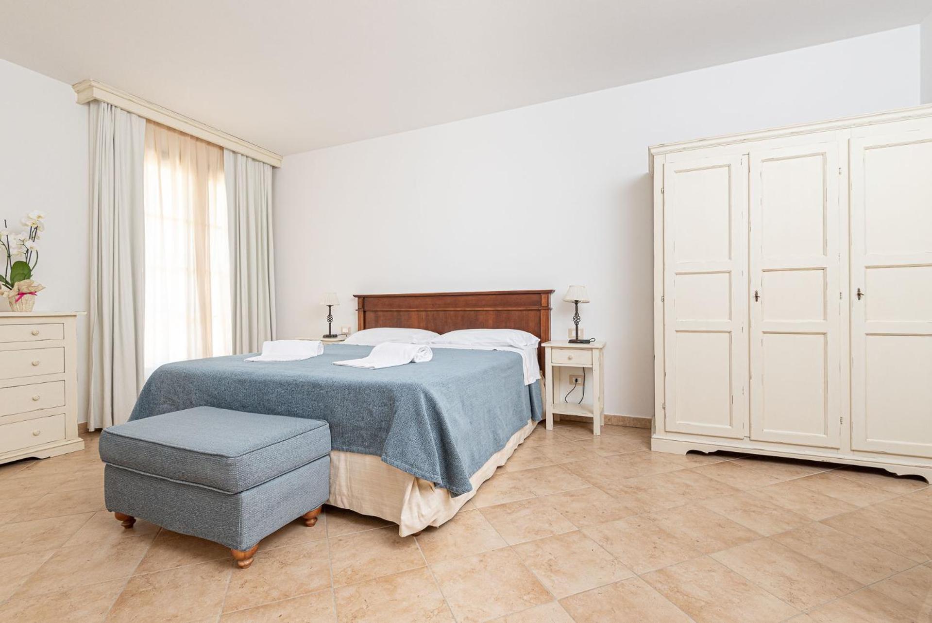 One-Bedroom Apartment (2 Adults+ 1Child) - Photo 6