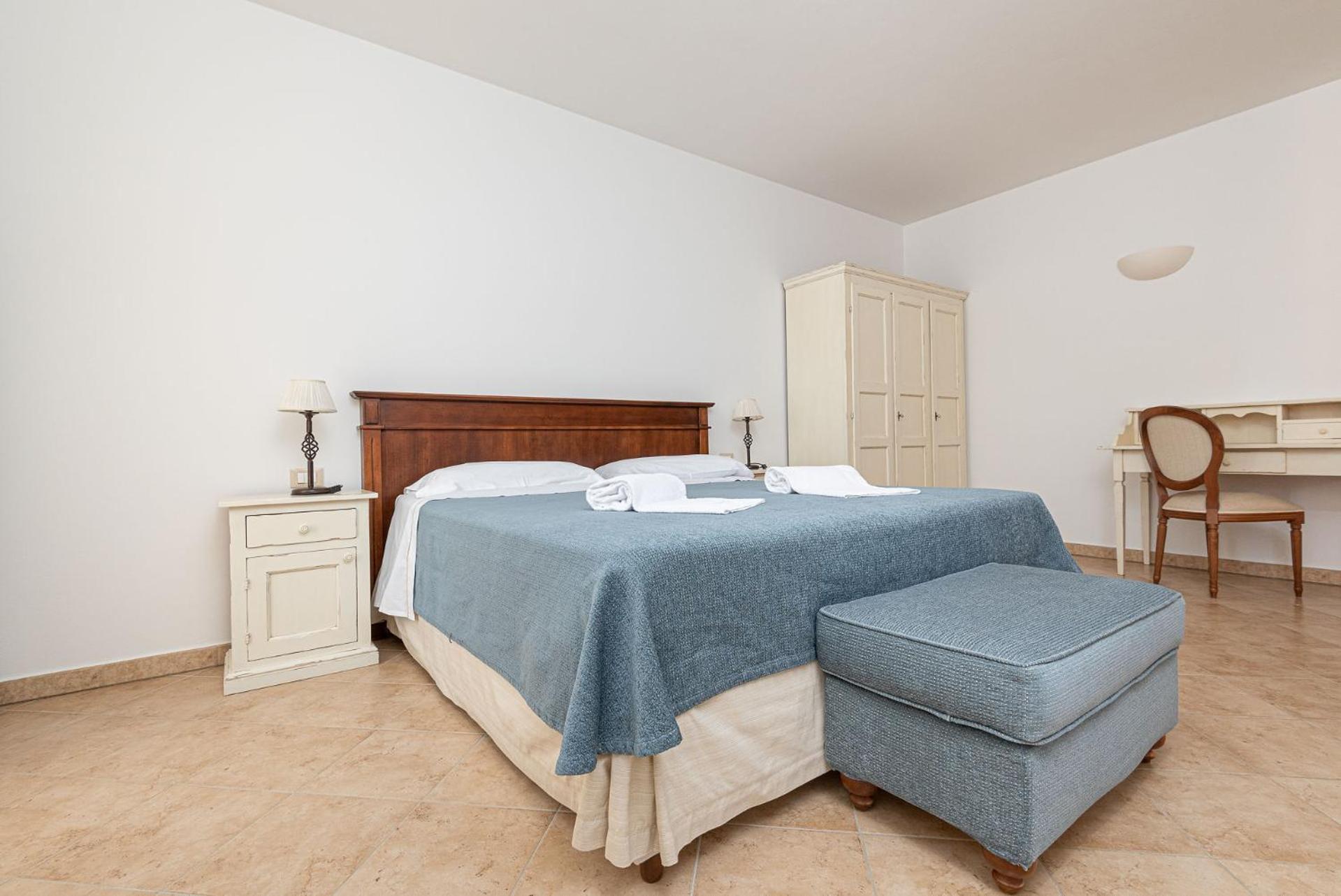 One-Bedroom Apartment (2 Adults+ 1Child) - Photo 12