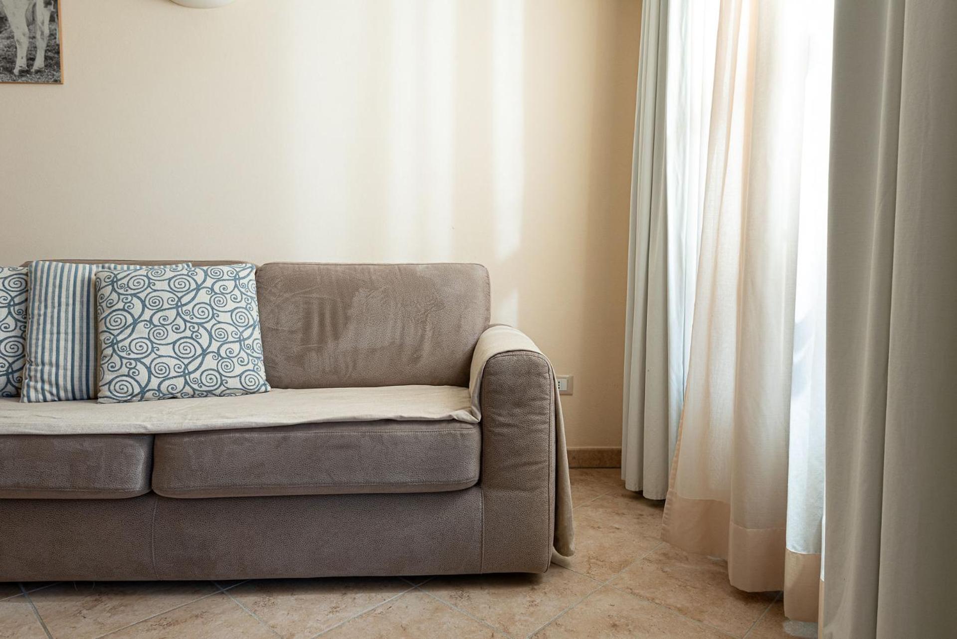 One-Bedroom Apartment (2 Adults+ 1Child) - Photo 4