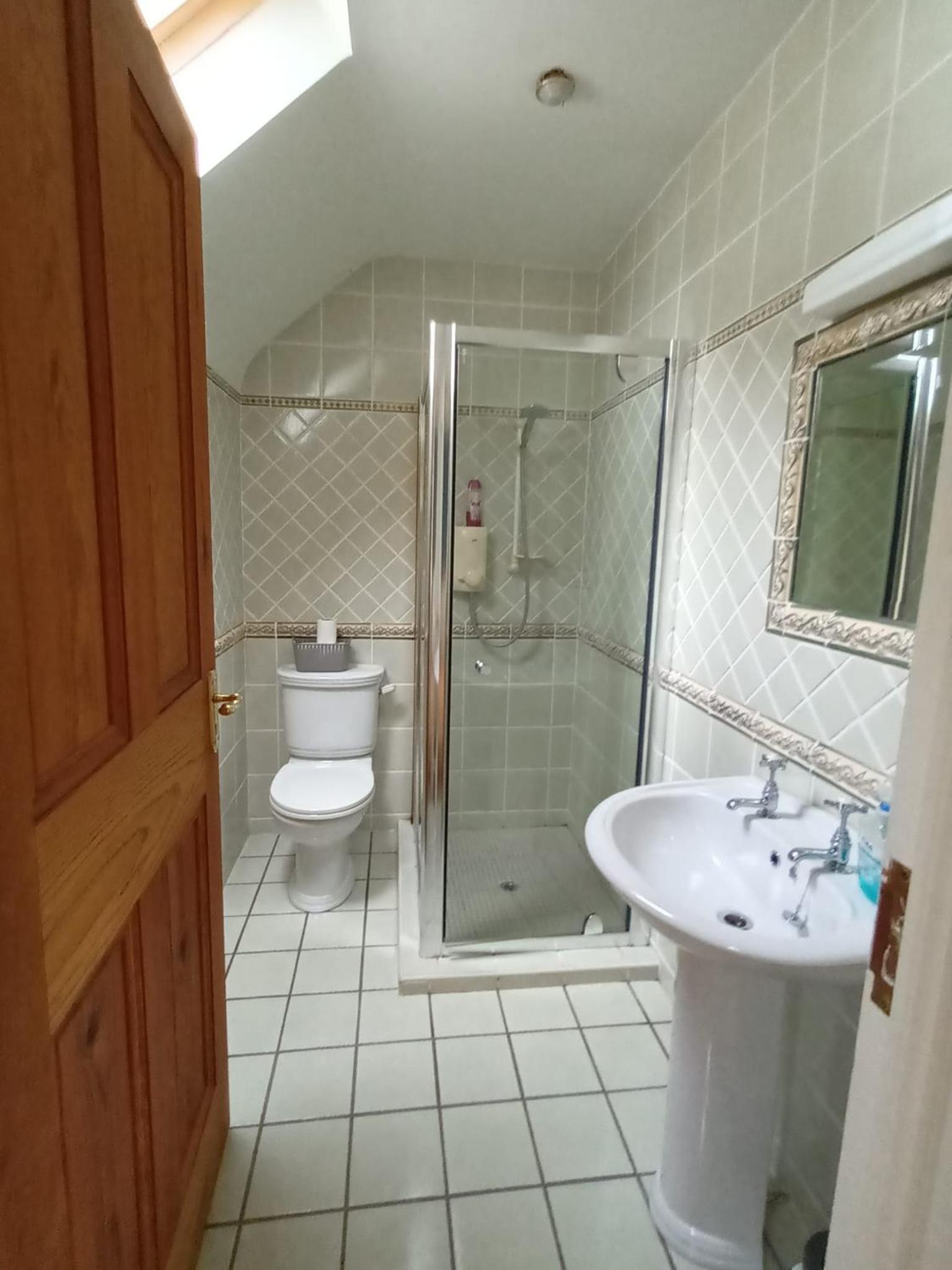 Three-Bedroom House - Photo 15