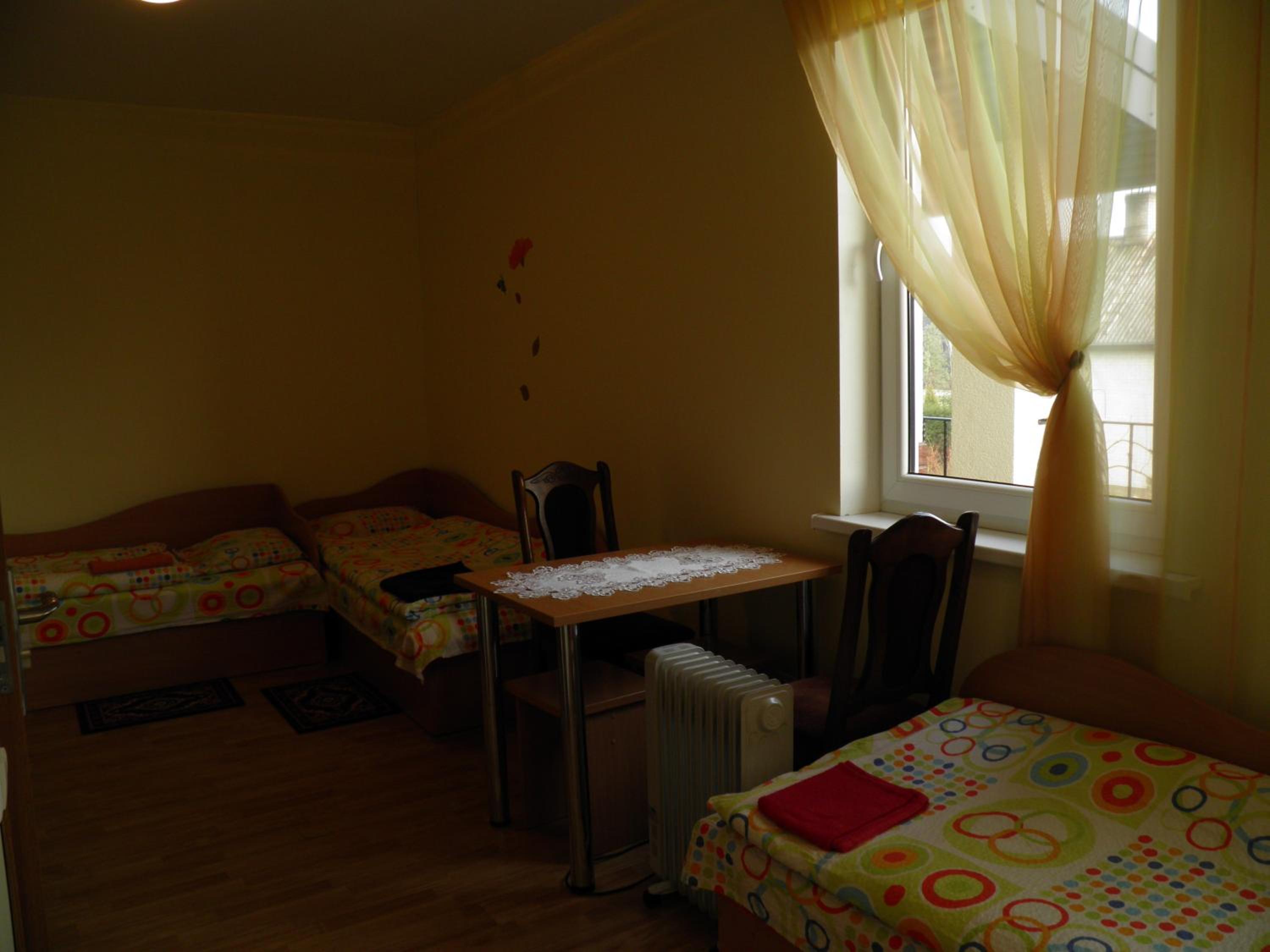 Quadruple Room with Shared Kitchen photo 3