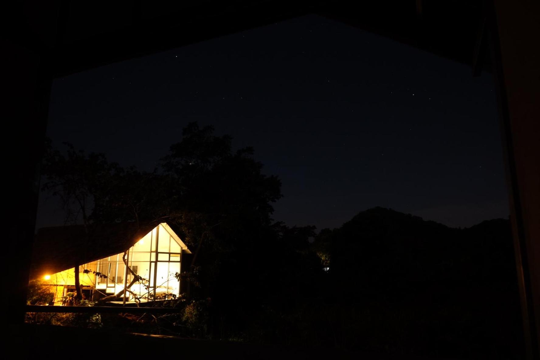 One-Bedroom House - Photo 2