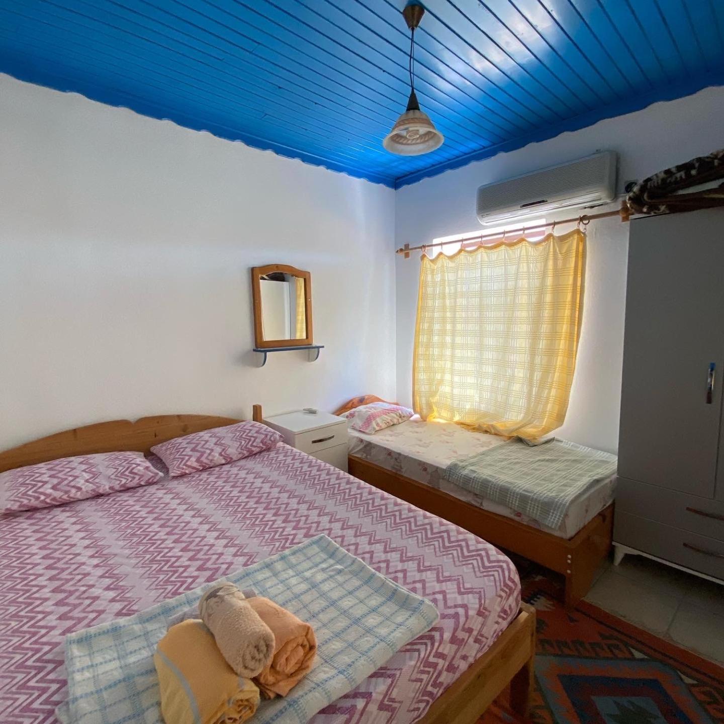 Standard Double or Twin Room - Photo 1