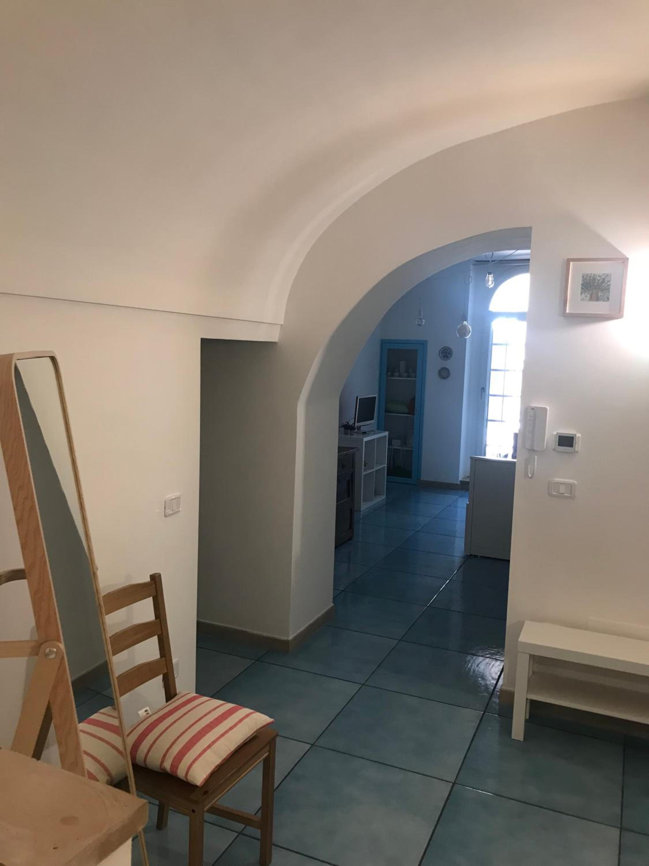 One-Bedroom House - Photo 34