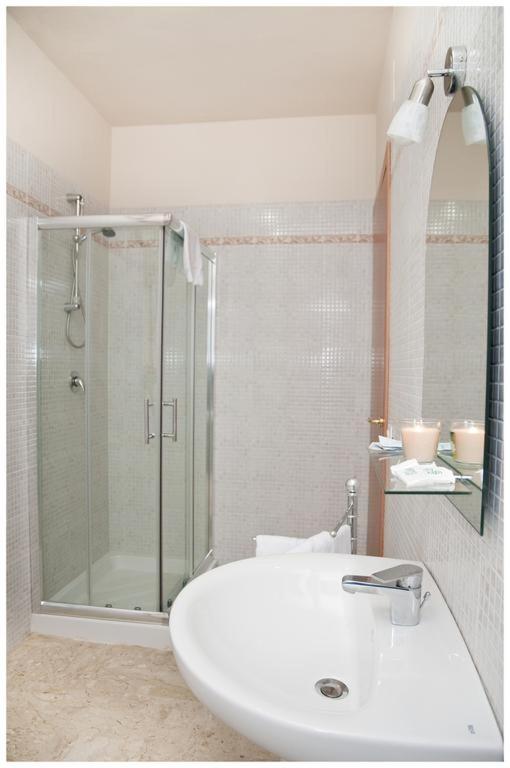Apartment with Sea View photo 2
