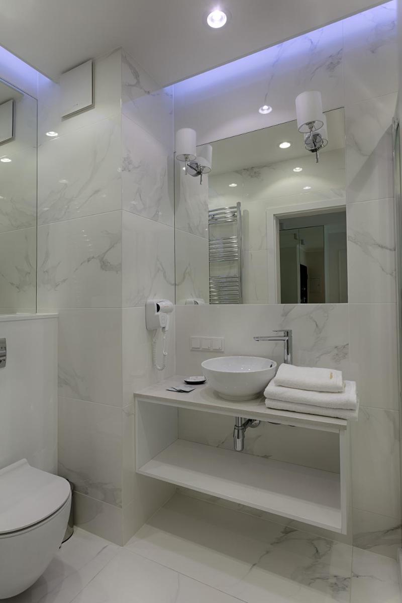Apartment - Photo 8