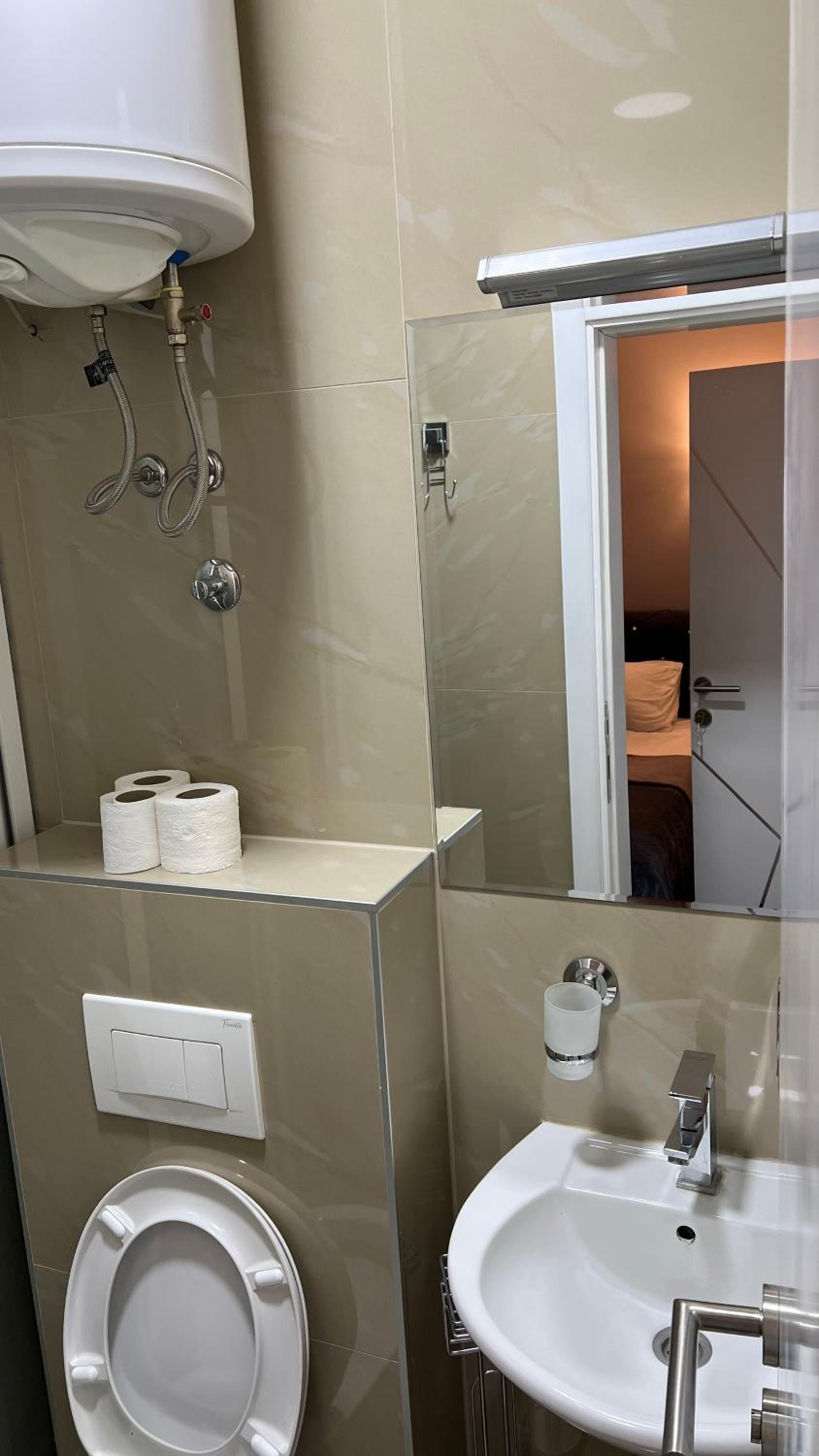 Classic Triple Room photo 3