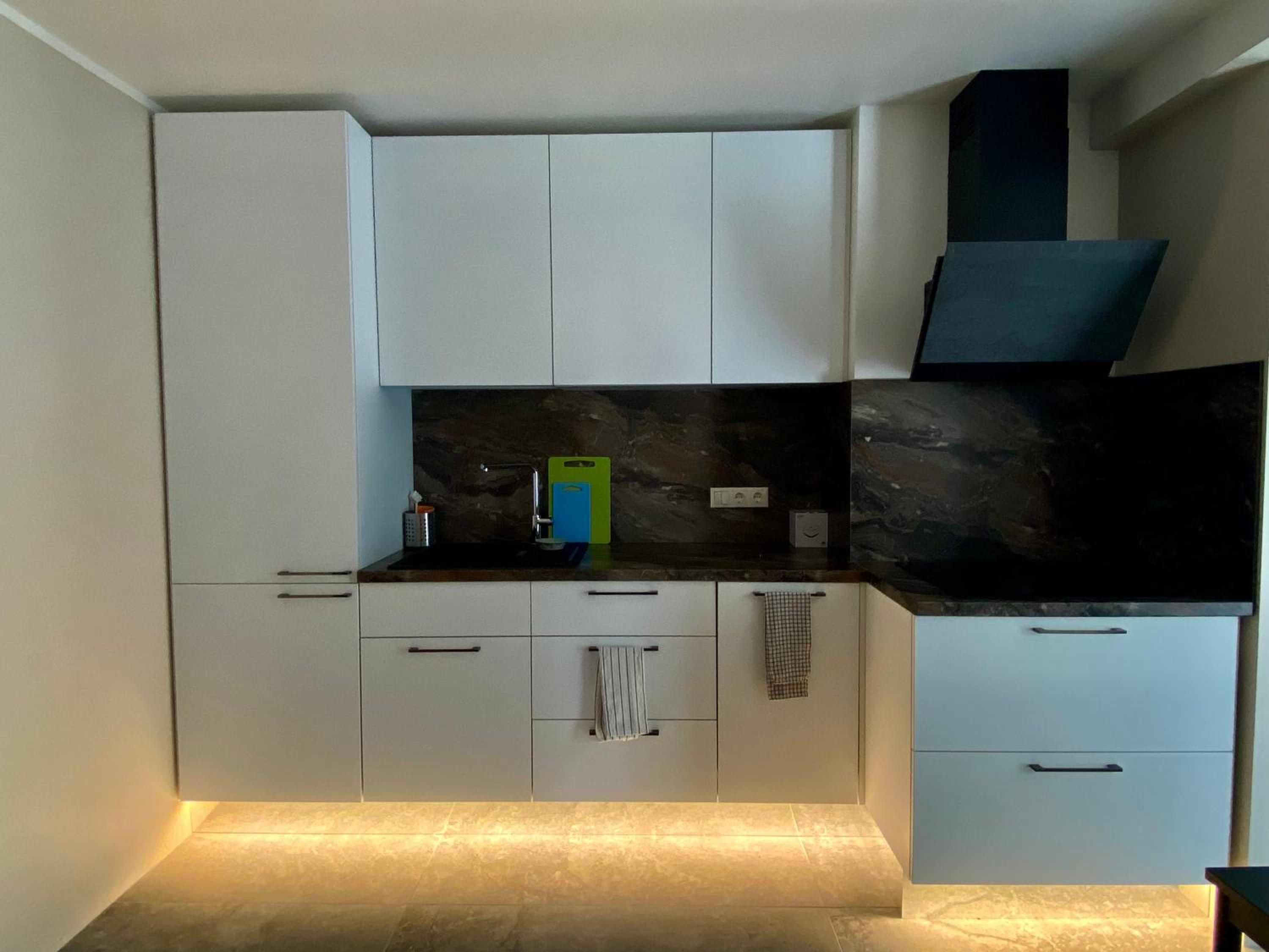 One-Bedroom Apartment - Photo 5
