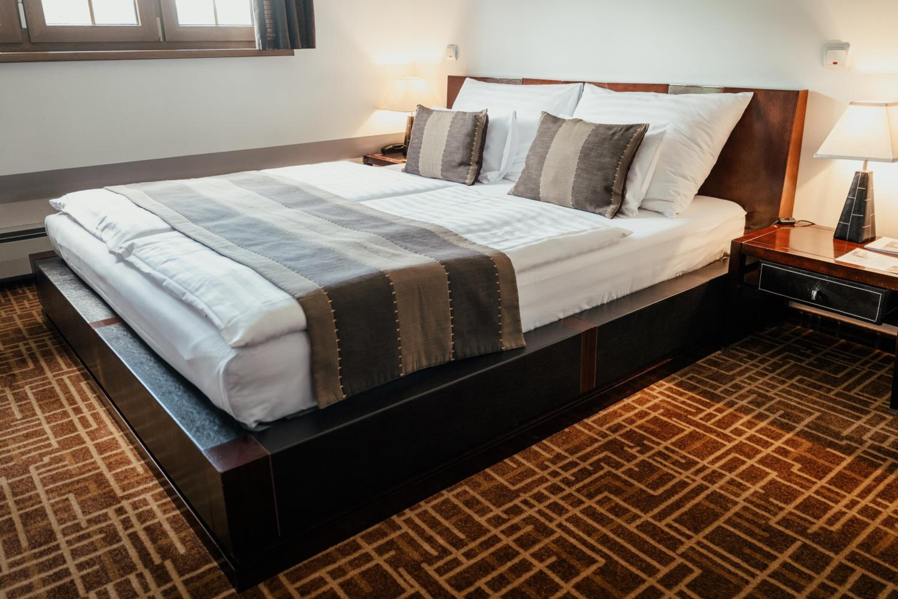 Double or Twin Room with Panoramic View - Photo 3
