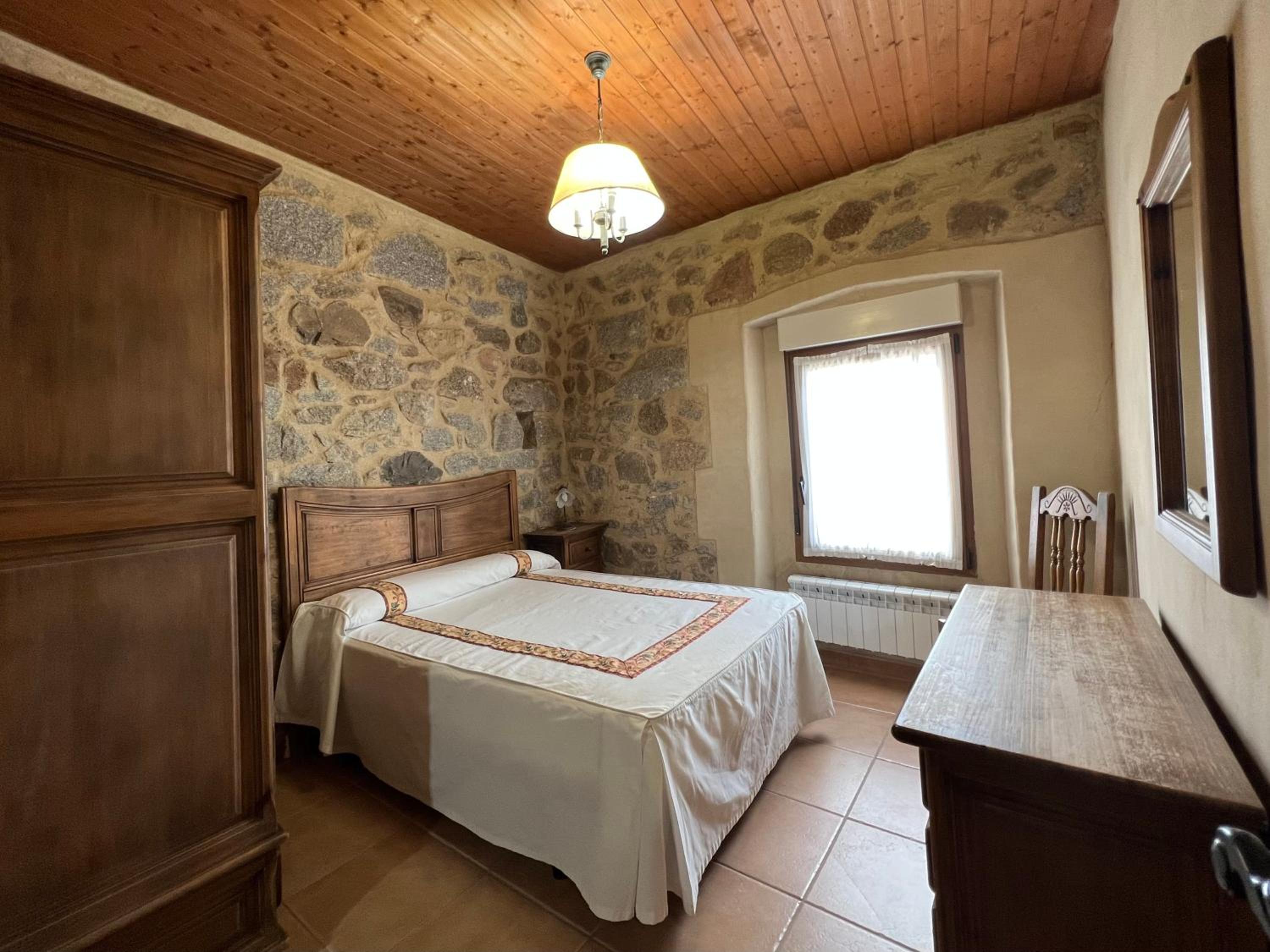 Casa adosada de tres habitaciones