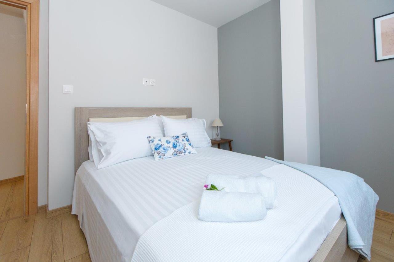 Quadruple Room with Private Bathroom photo 3