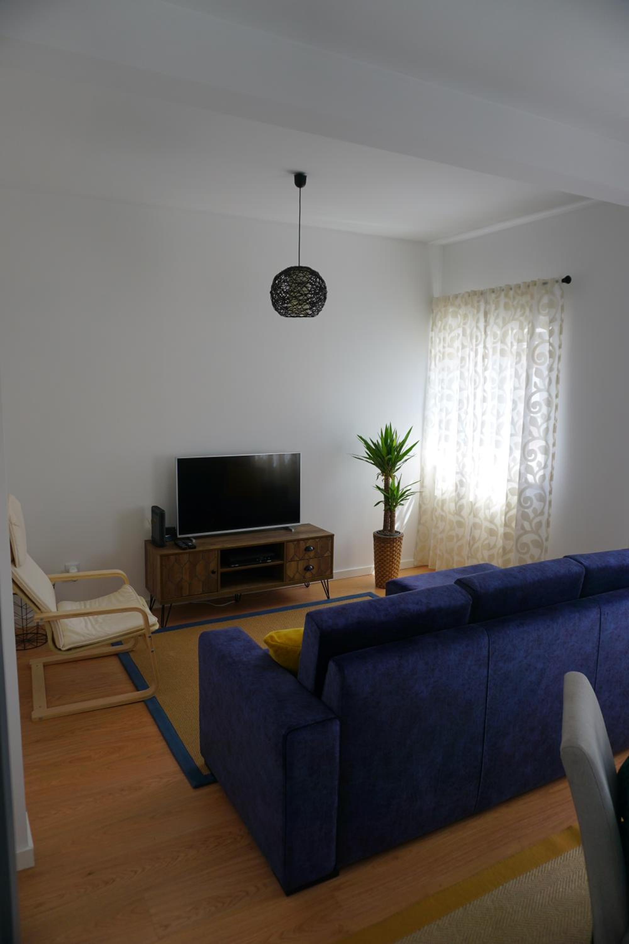 Three-Bedroom House photo 2