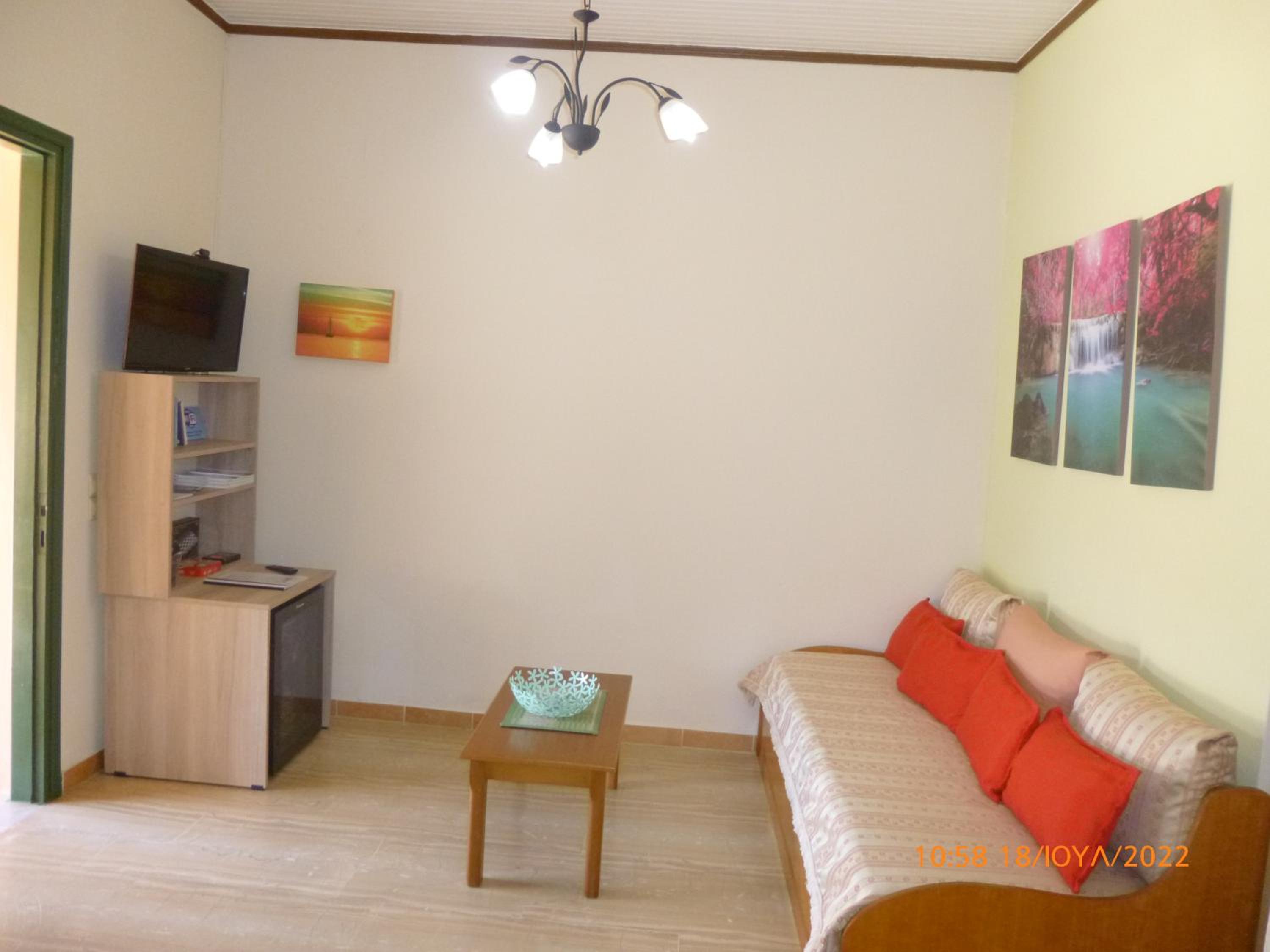 Bungalow photo 1