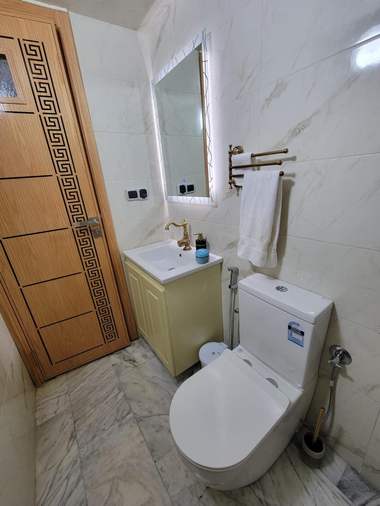 Three-Bedroom Apartment - Photo 9