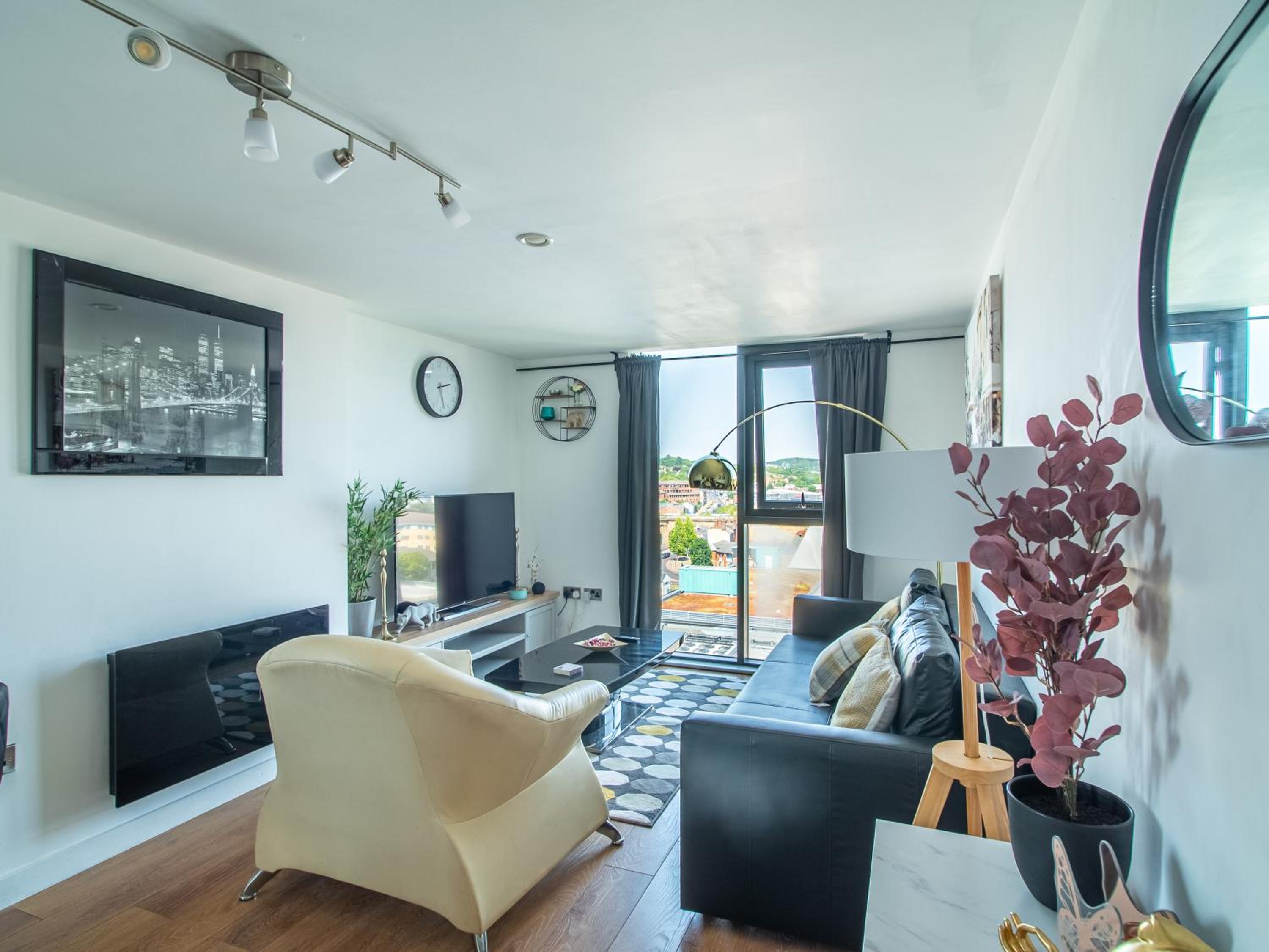 Two-Bedroom Apartment - Photo 1
