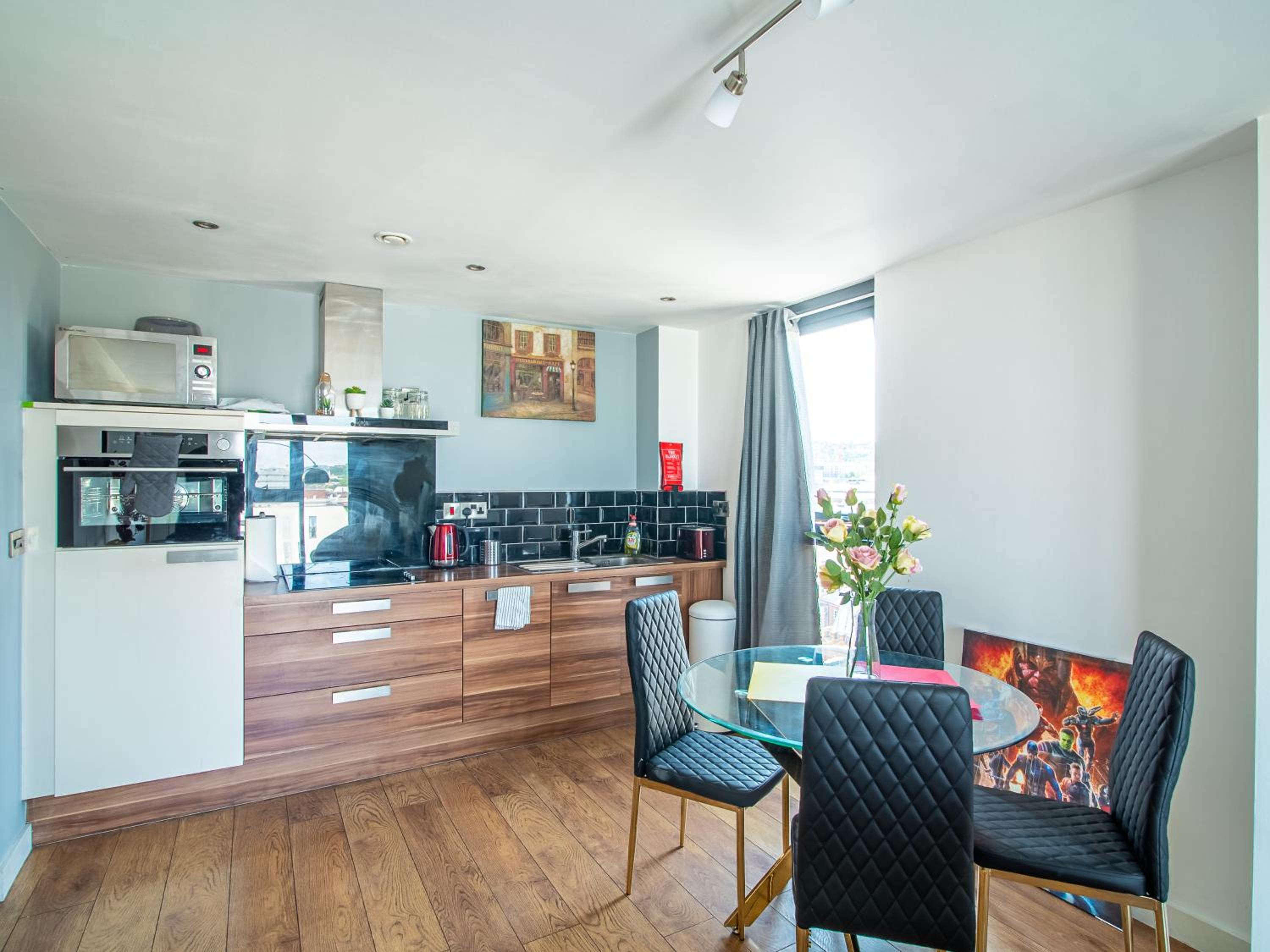 Two-Bedroom Apartment - Photo 4