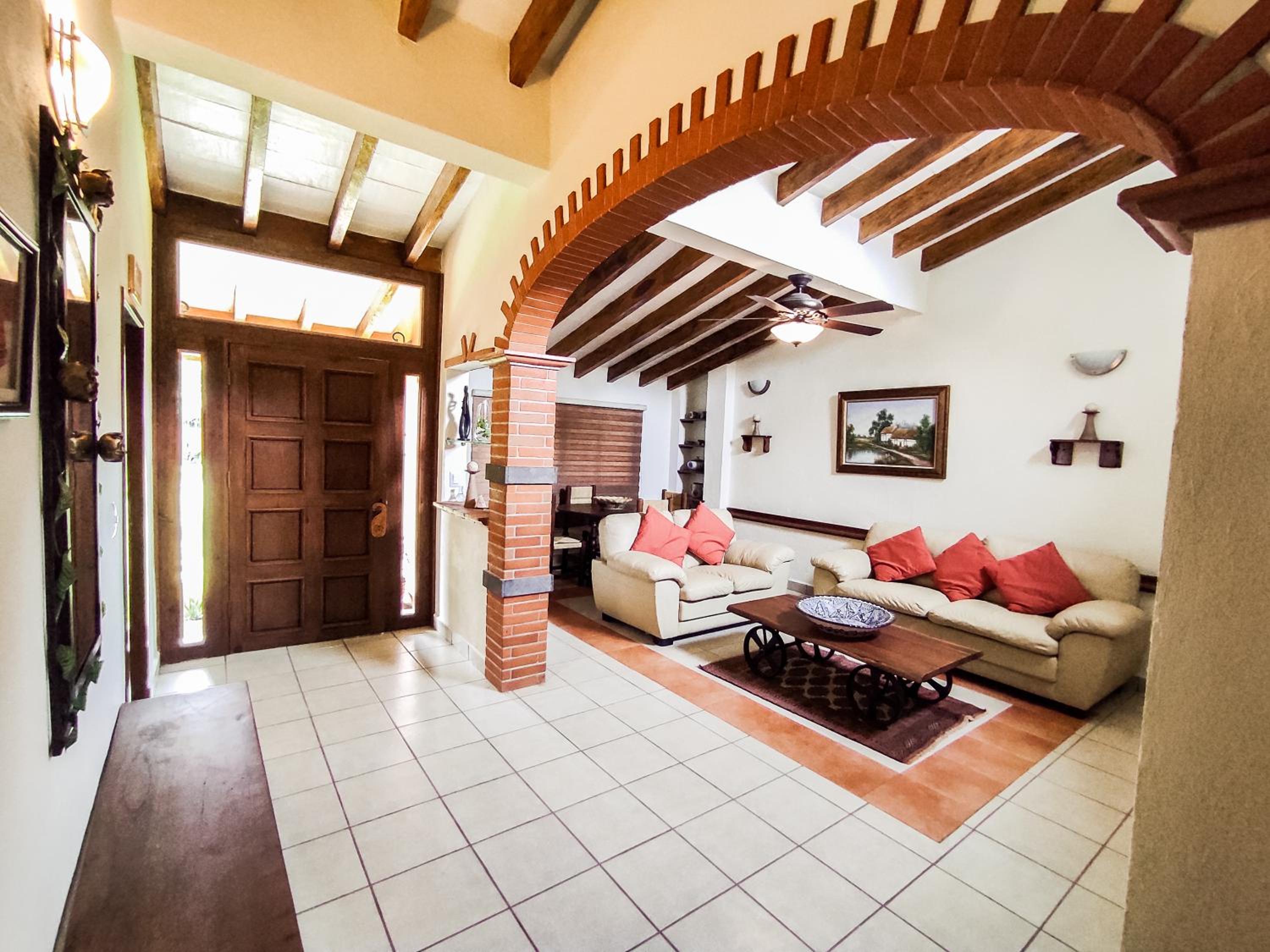 Two-Bedroom Suite - Photo 8