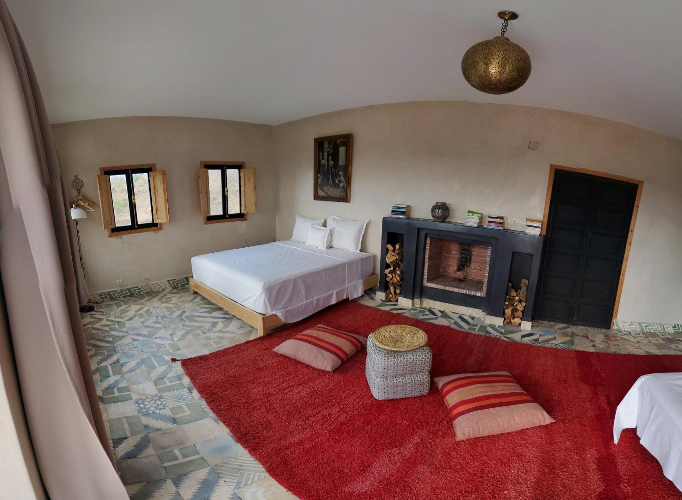 Triple Room with Balcony - Photo 8