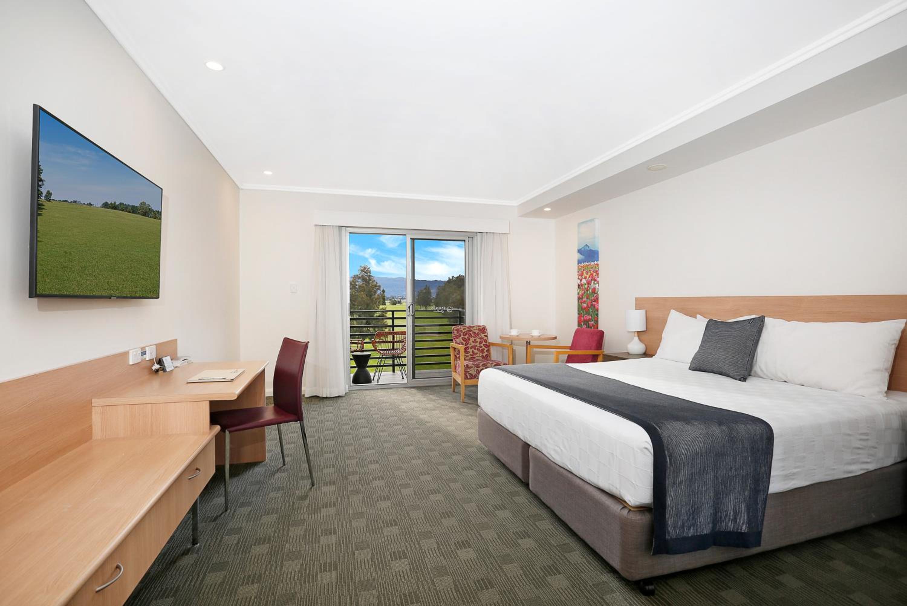 Executive King Room - Photo 4