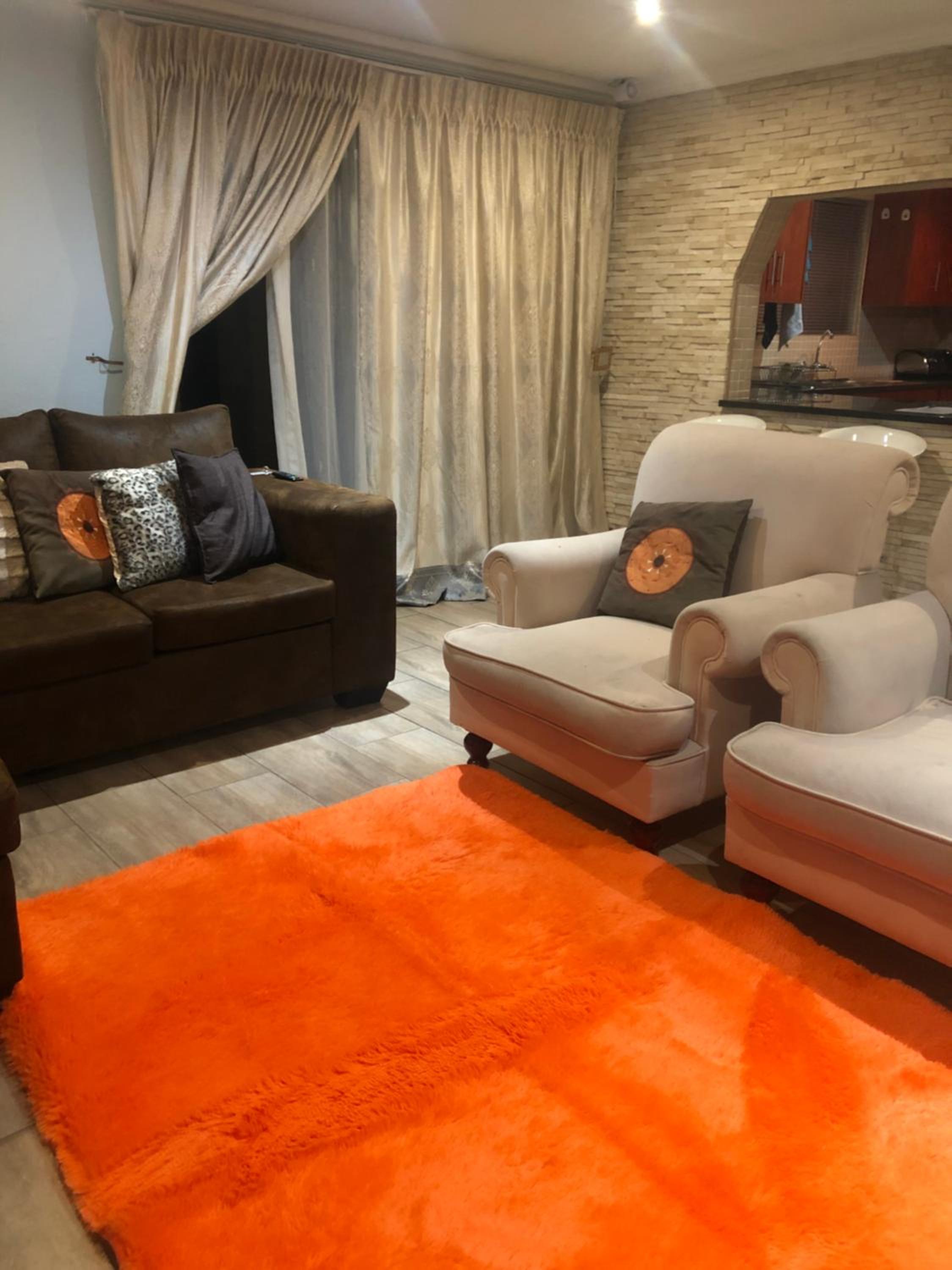 Two-Bedroom Villa - Photo 16