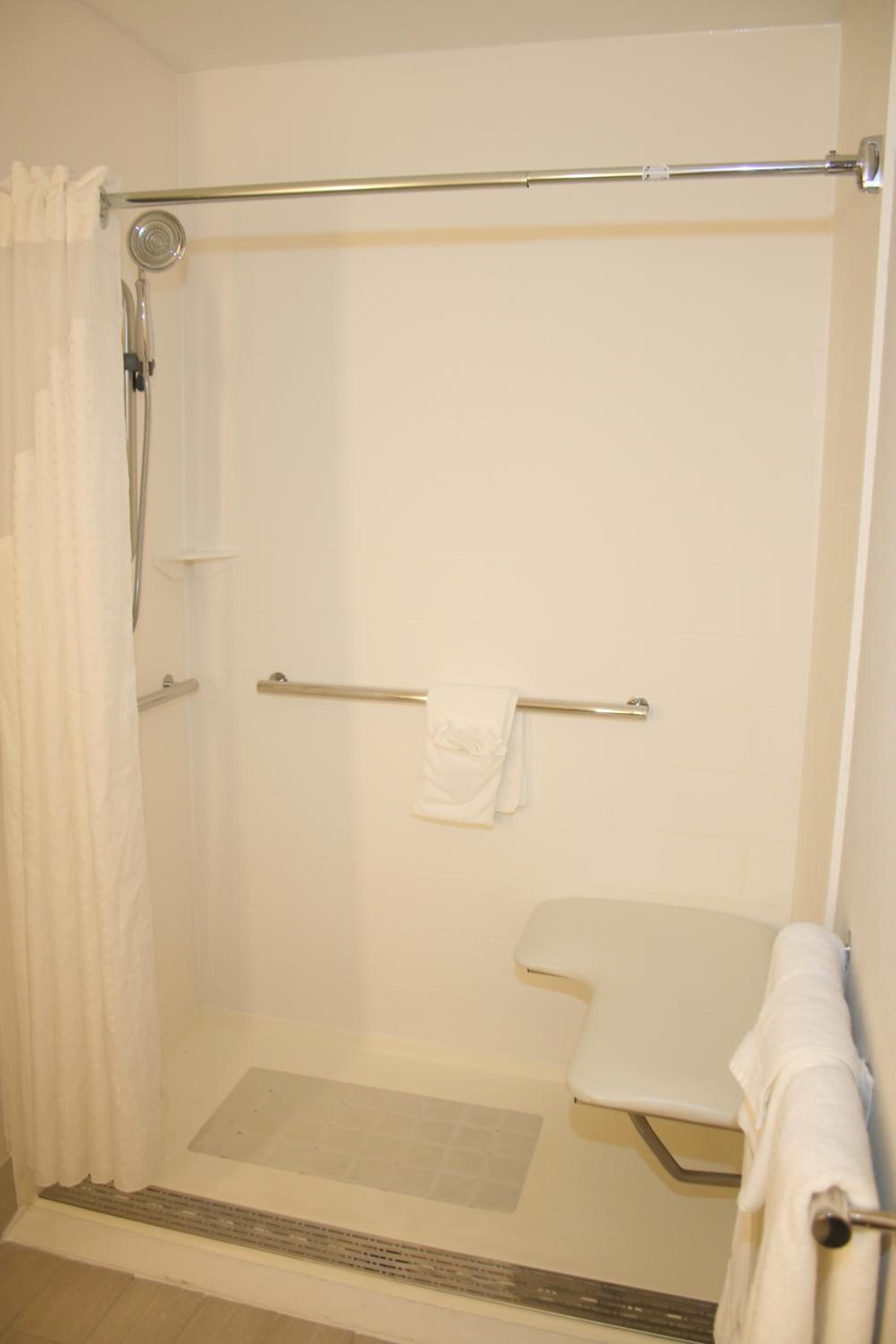 Standard Room - Photo 4