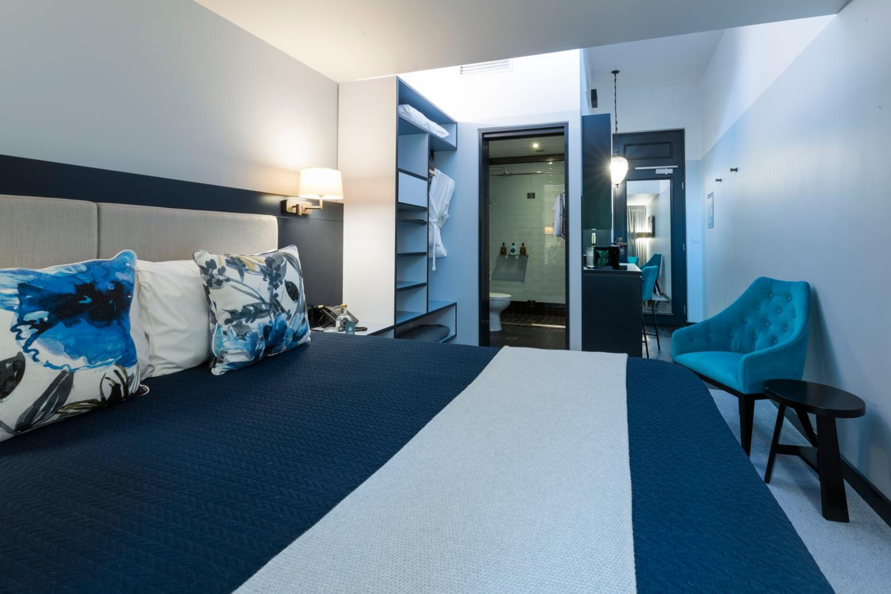 Executive Queen Room photo 3
