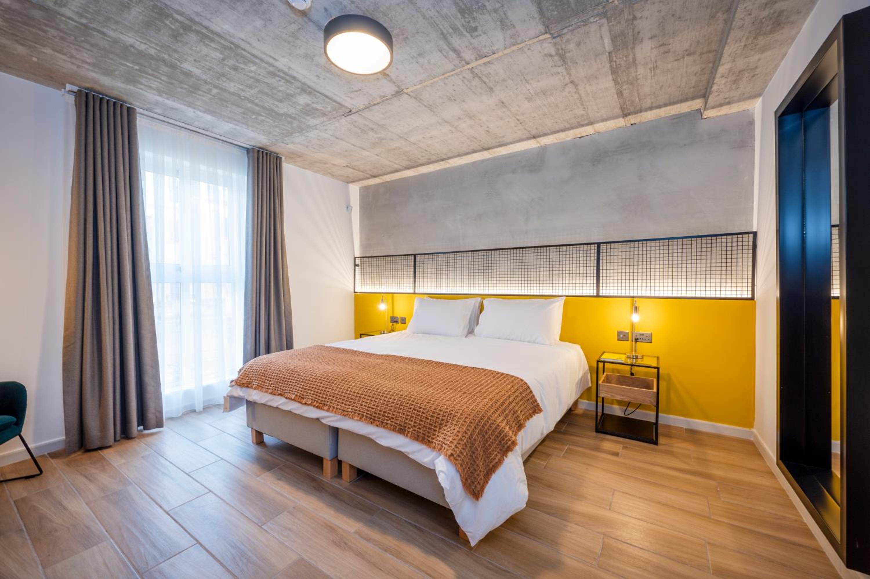 Quarto Queen