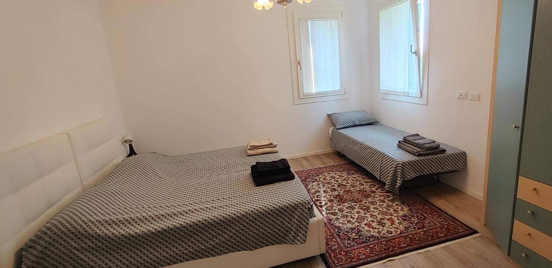 Deluxe Double or Twin Room photo 1