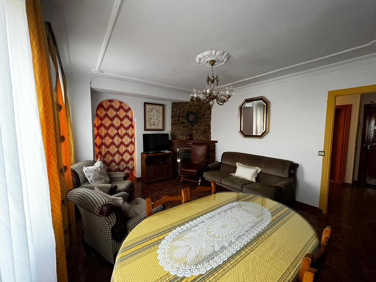 Casa de cuatro habitaciones