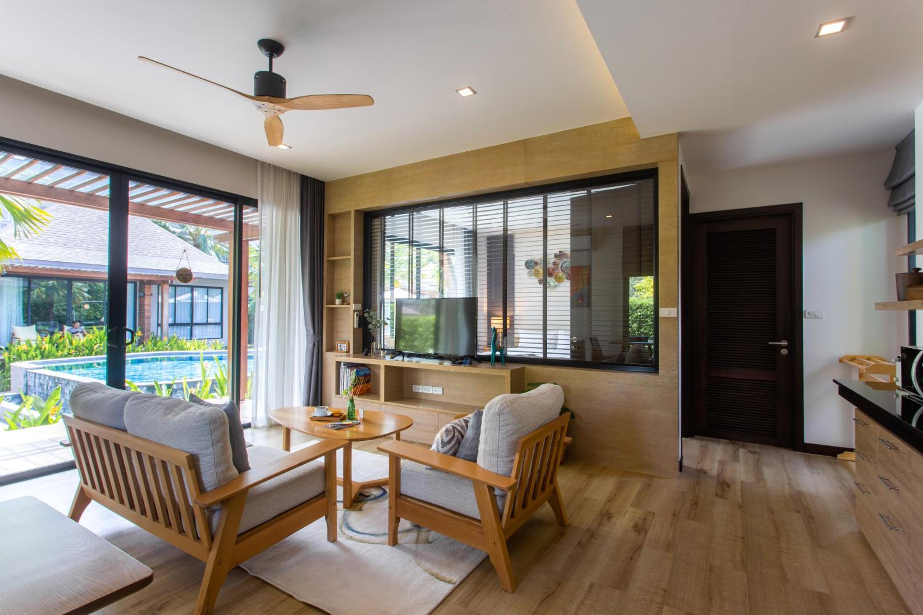 One-Bedroom Villa - Photo 8