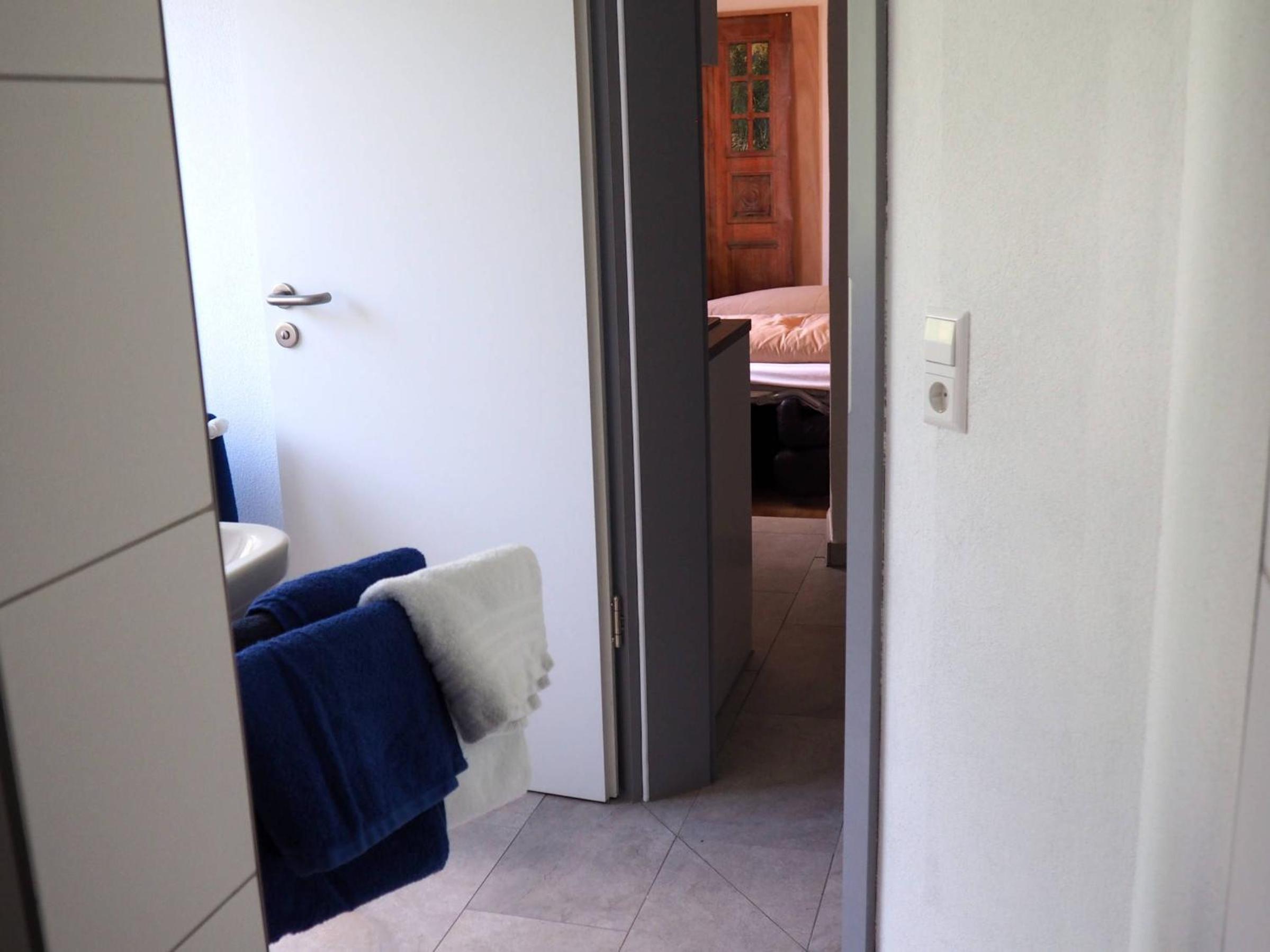 Apartment photo 2