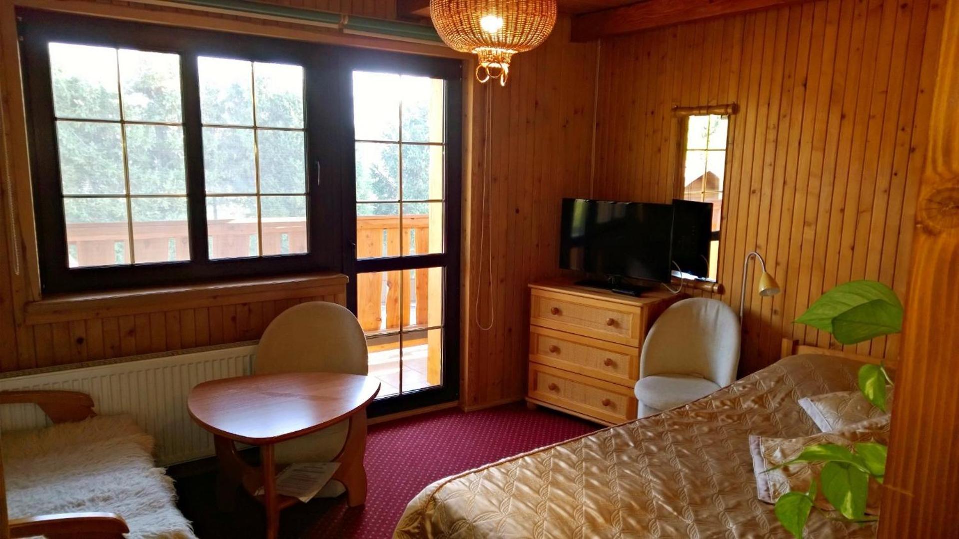 Family Room photo 2
