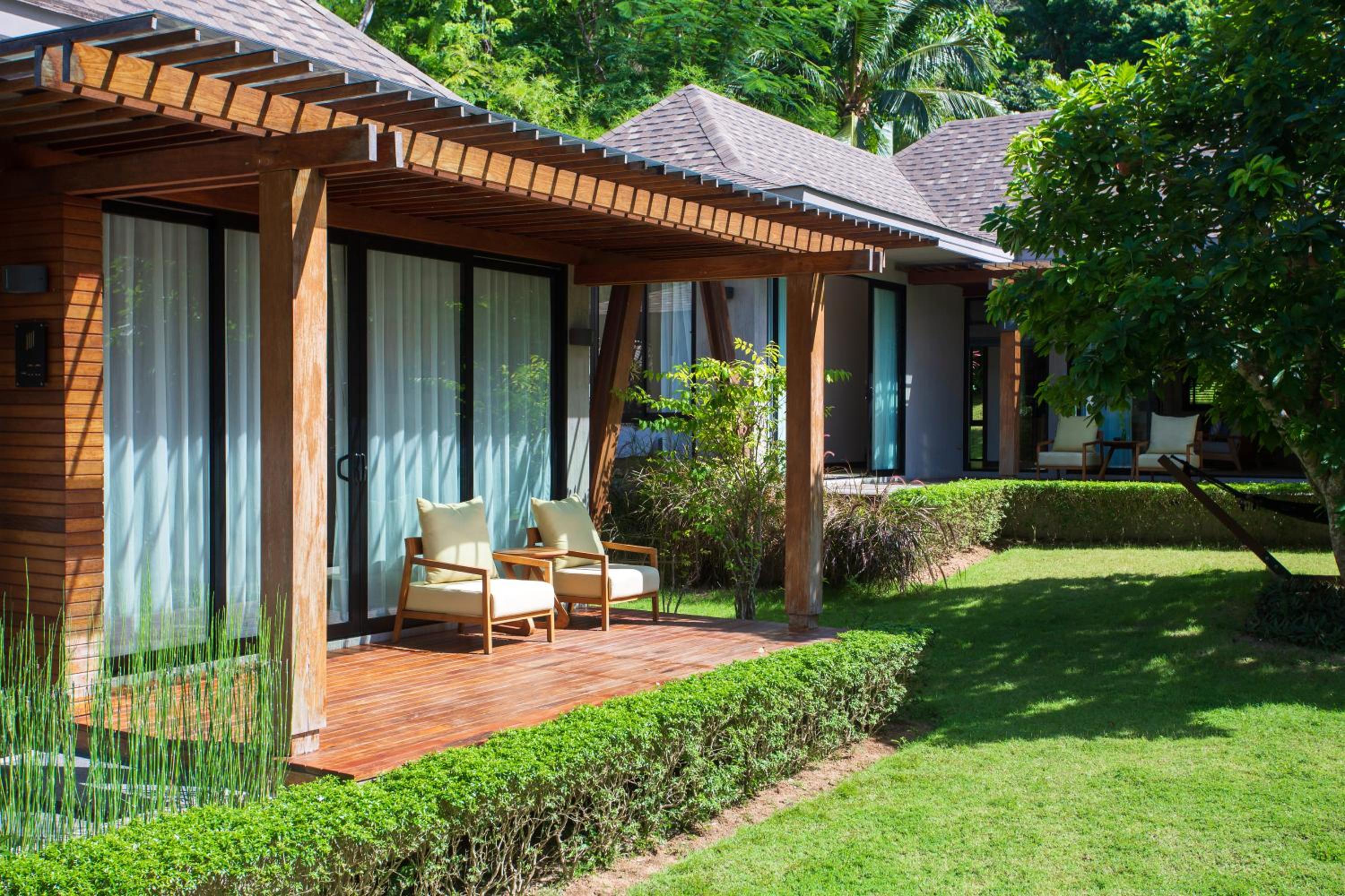 One-Bedroom Villa - Photo 3
