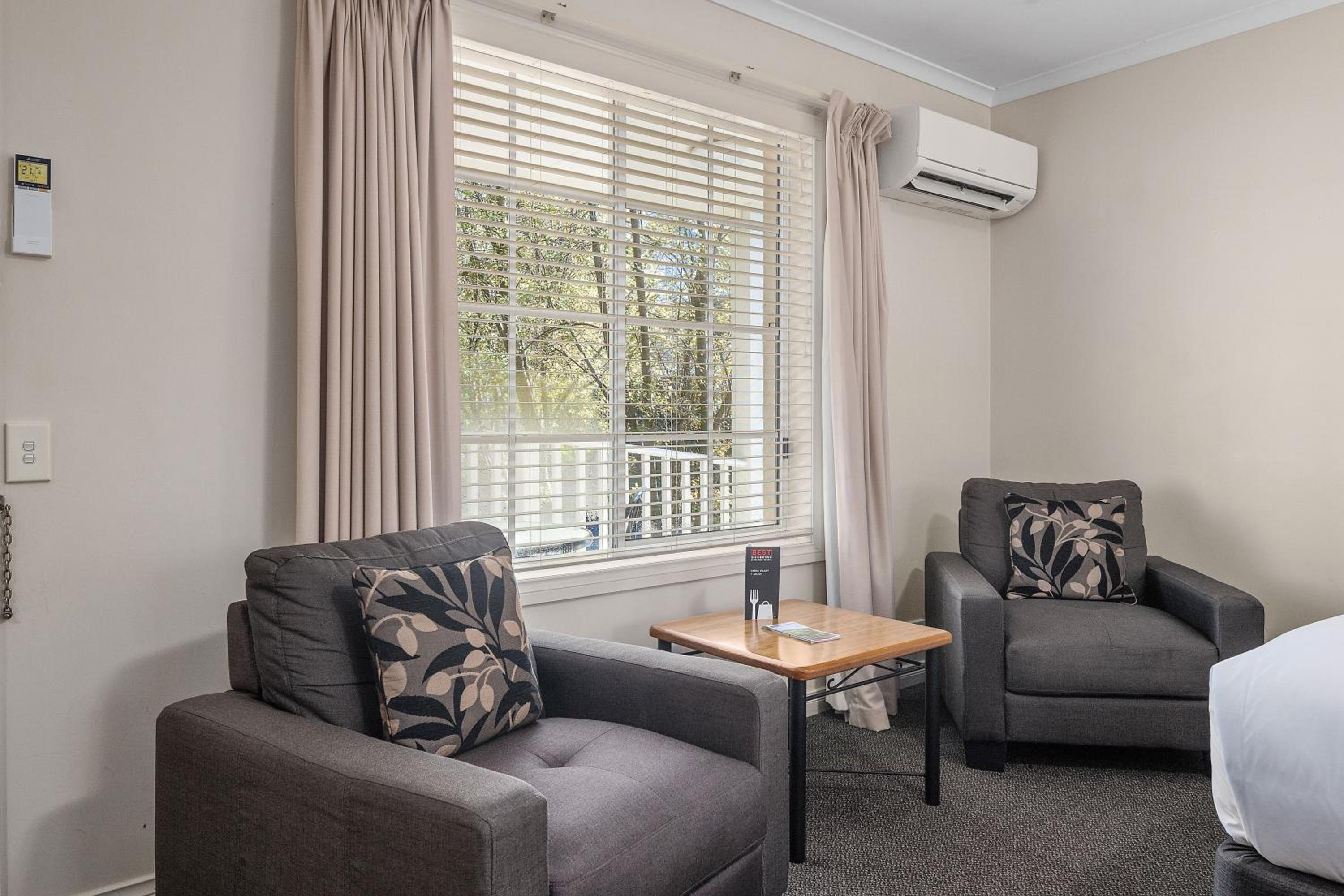 Standard Double Room photo 3