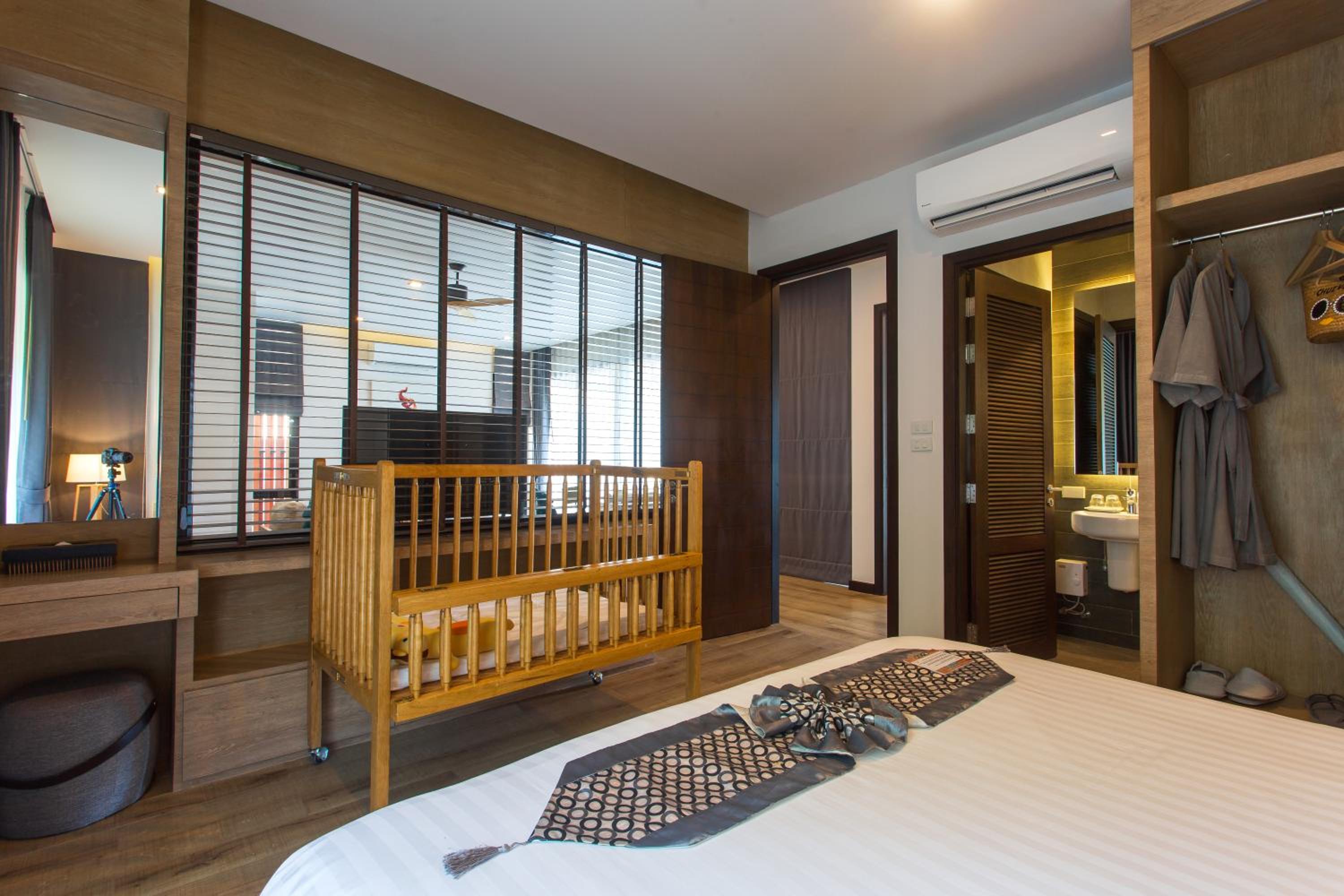 One-Bedroom Villa - Photo 2