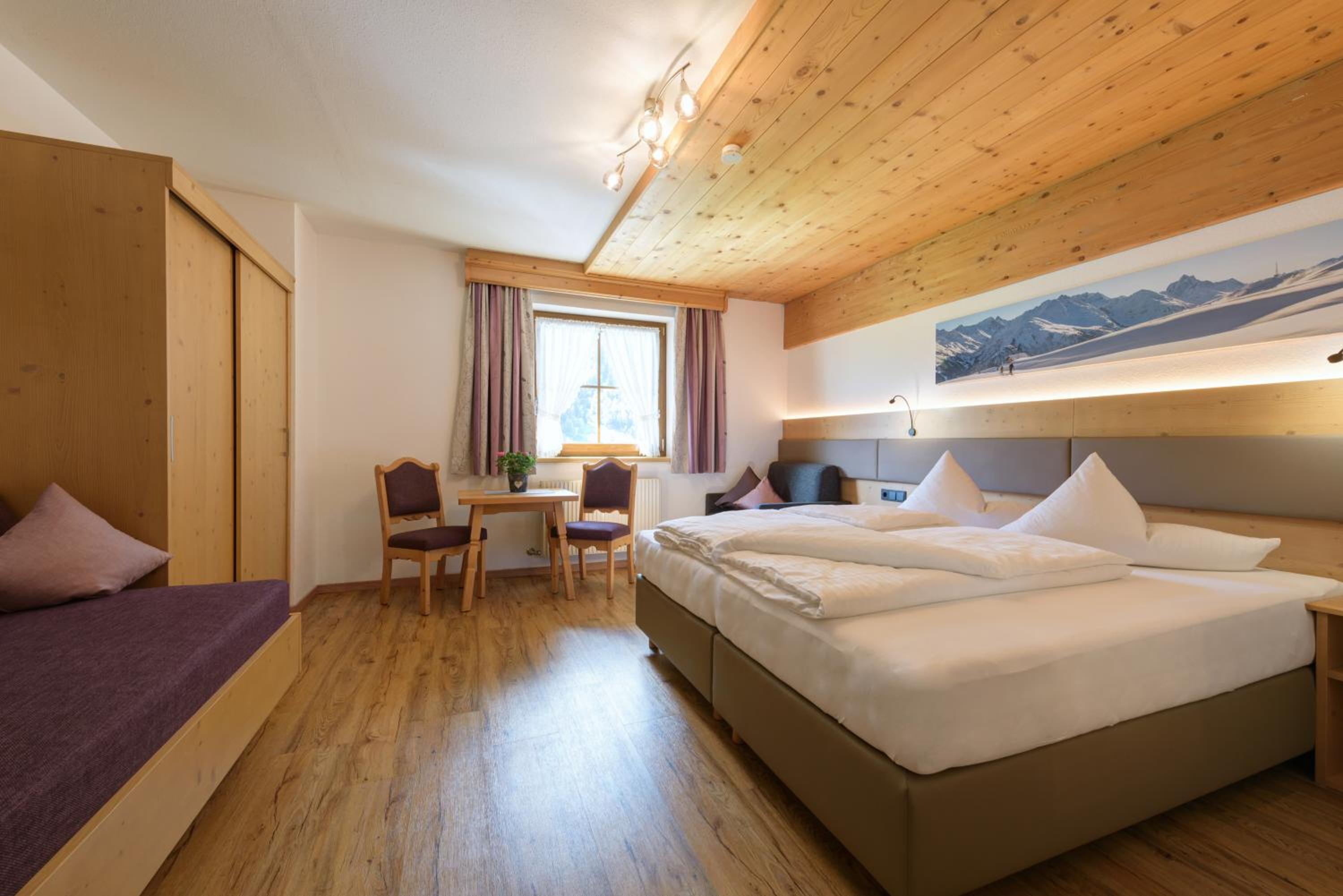 Triple Room