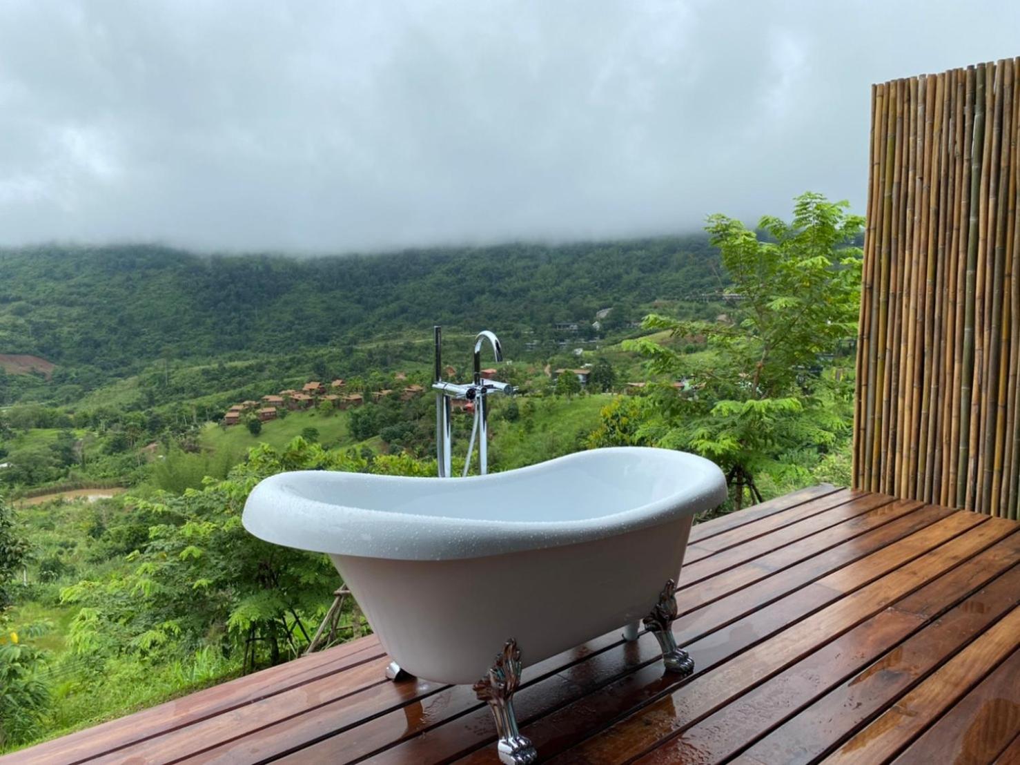 Villa with Garden View - Photo 5