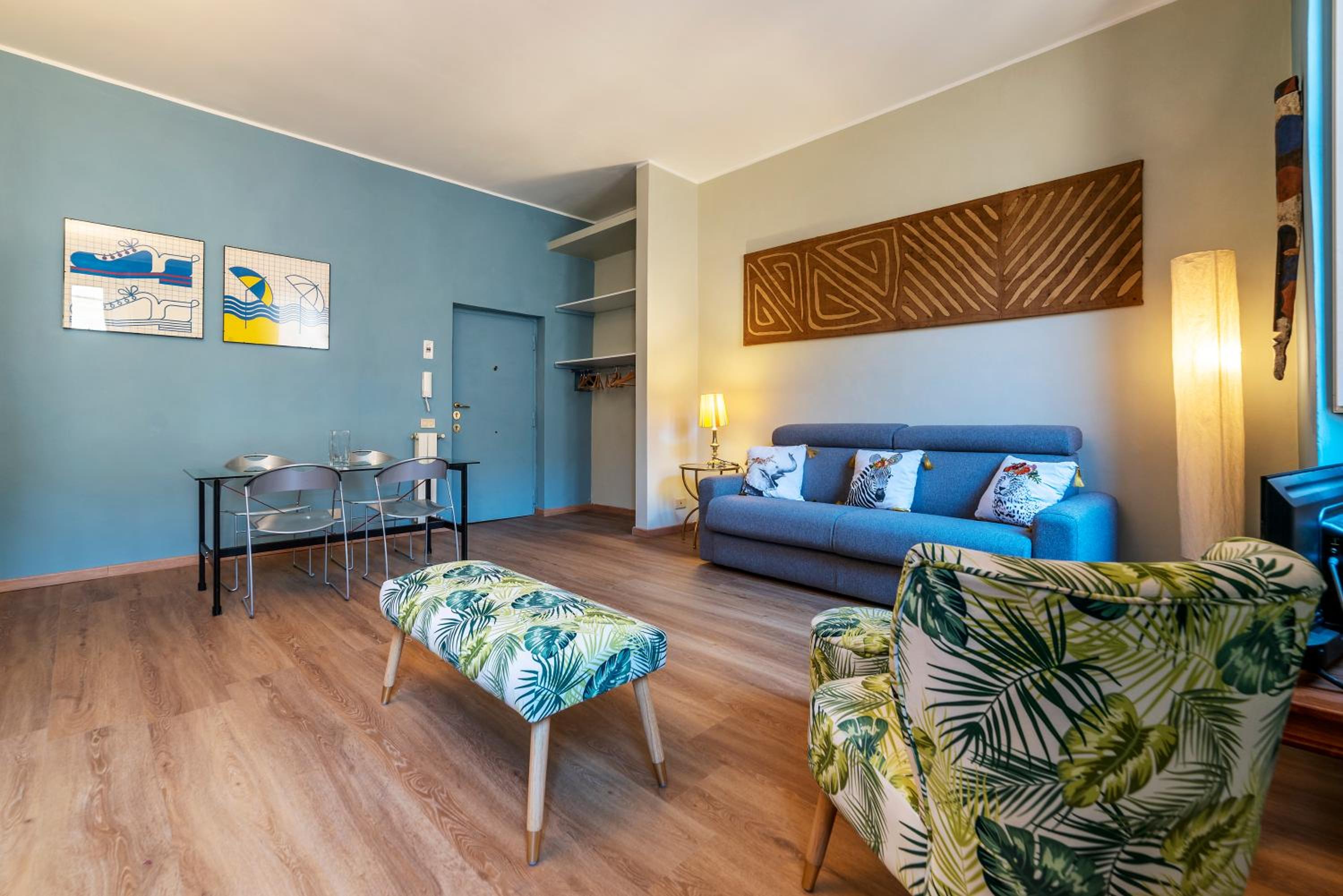 One-Bedroom Apartment