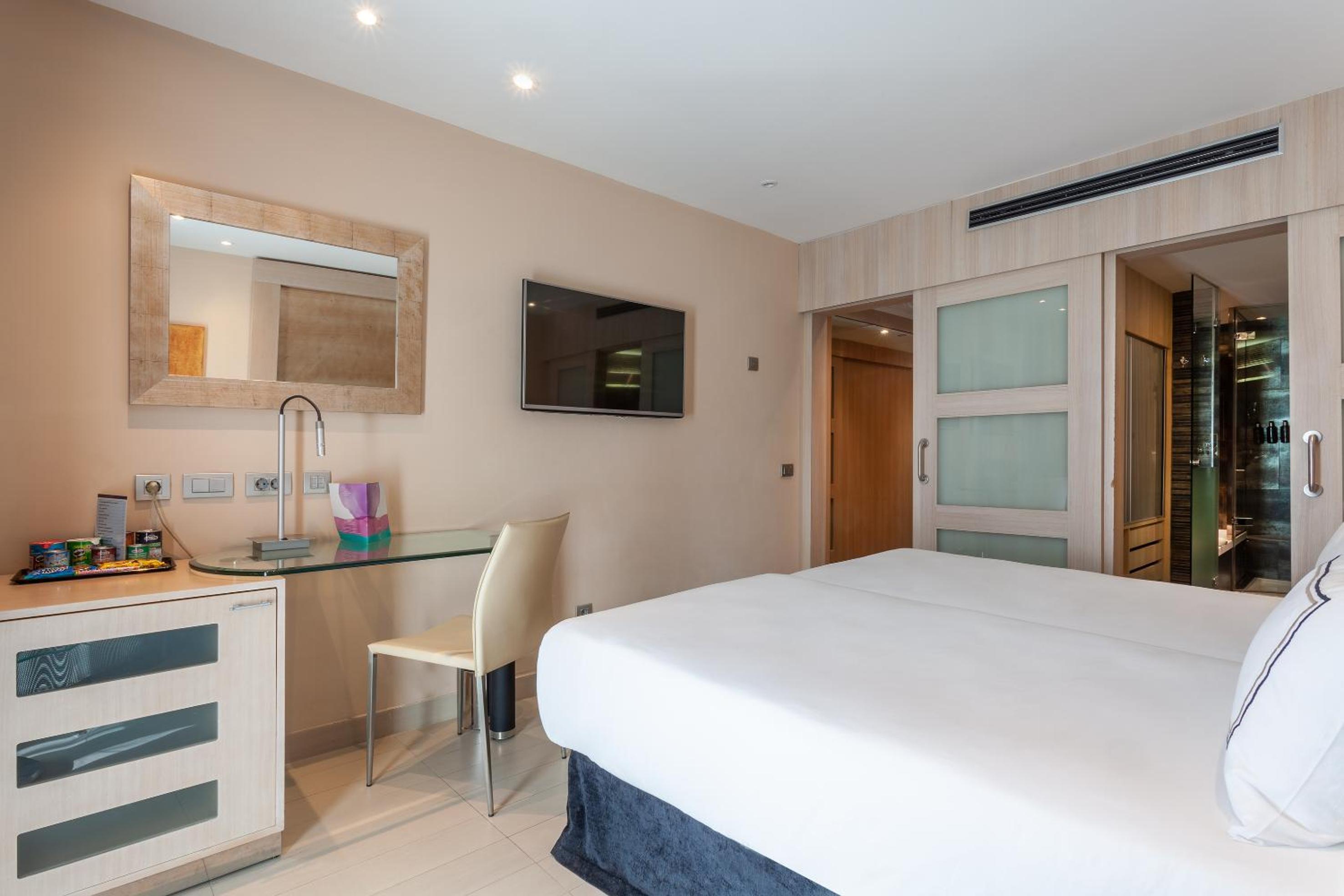 Melia Twin Room with Views