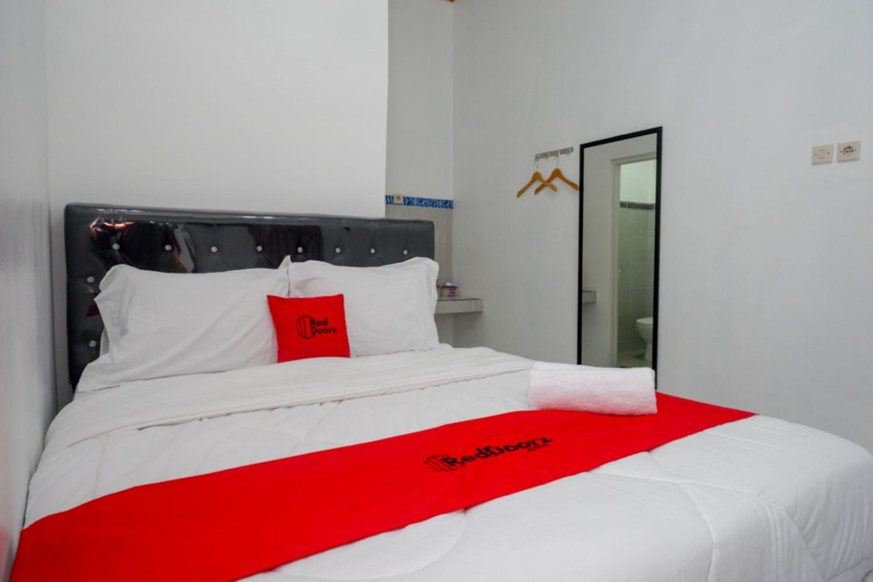 Standard Double Room - Photo 4