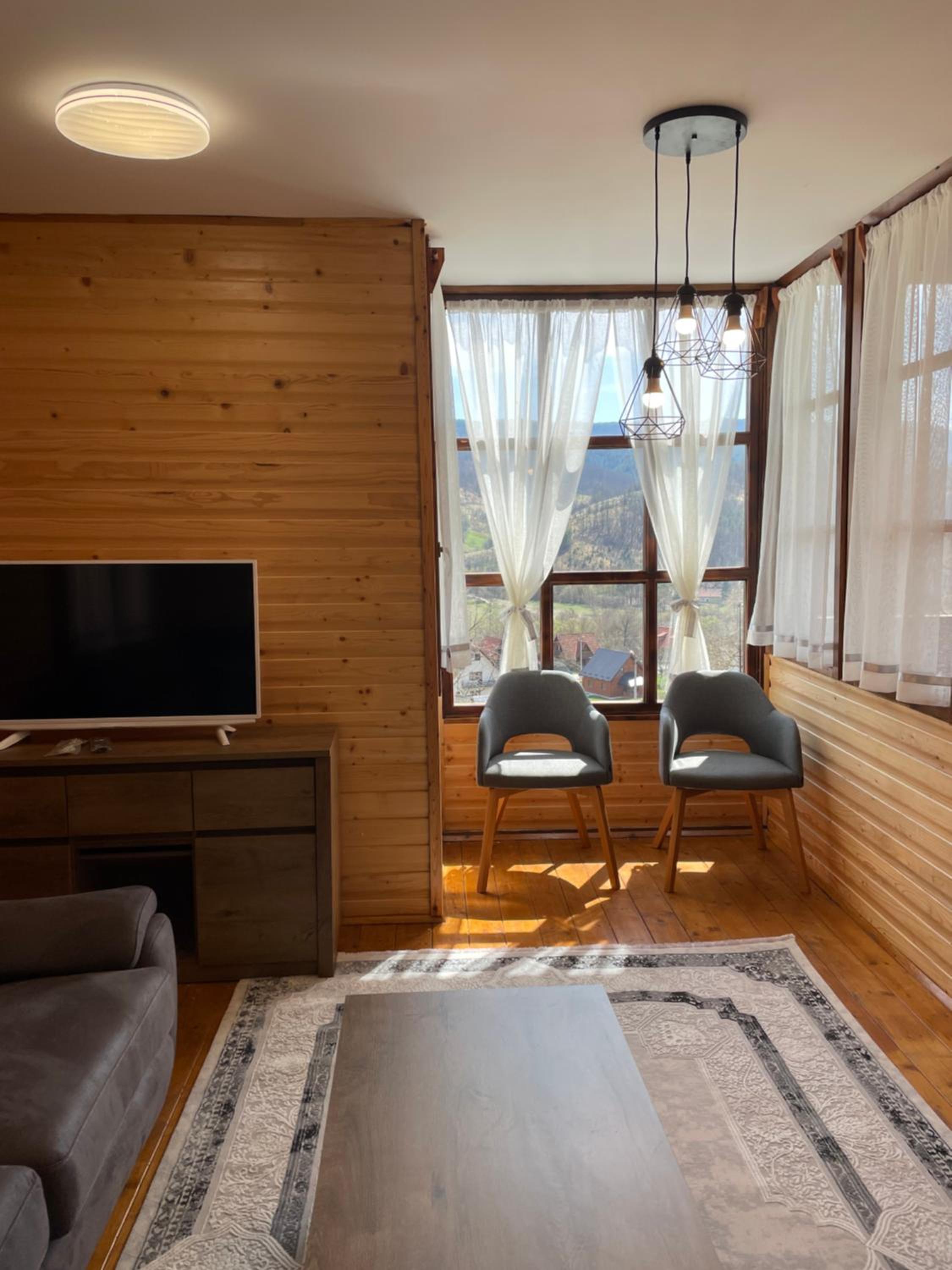 Bungalow with Garden View photo 2